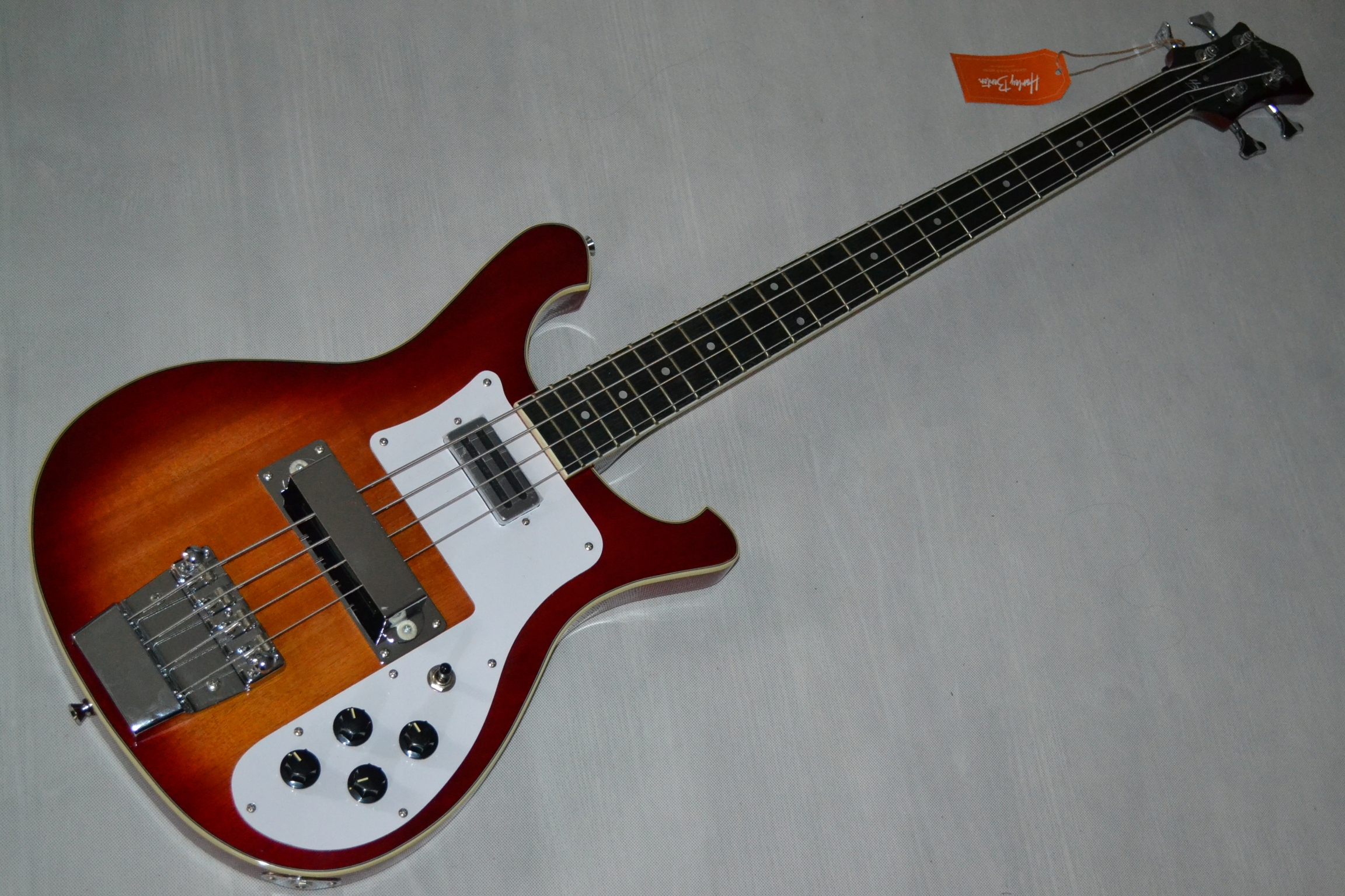 HARLEY BENTON RB-414 CS RICKENBACKER GITARA BASOWA USTAWIONA LUTNICZO Kod producenta RB-414CS
