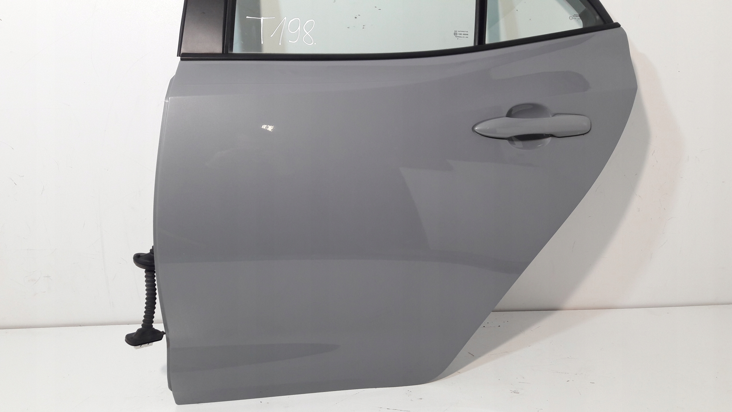Toyota Corolla E21 Hatchback Tür hinten links 1H5 (T198)