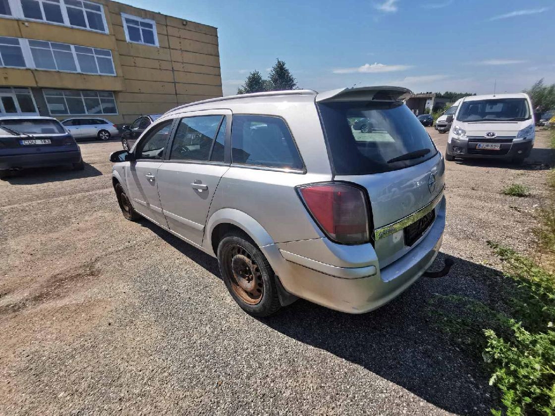 opel Astra шланг воды 2005 1.7л