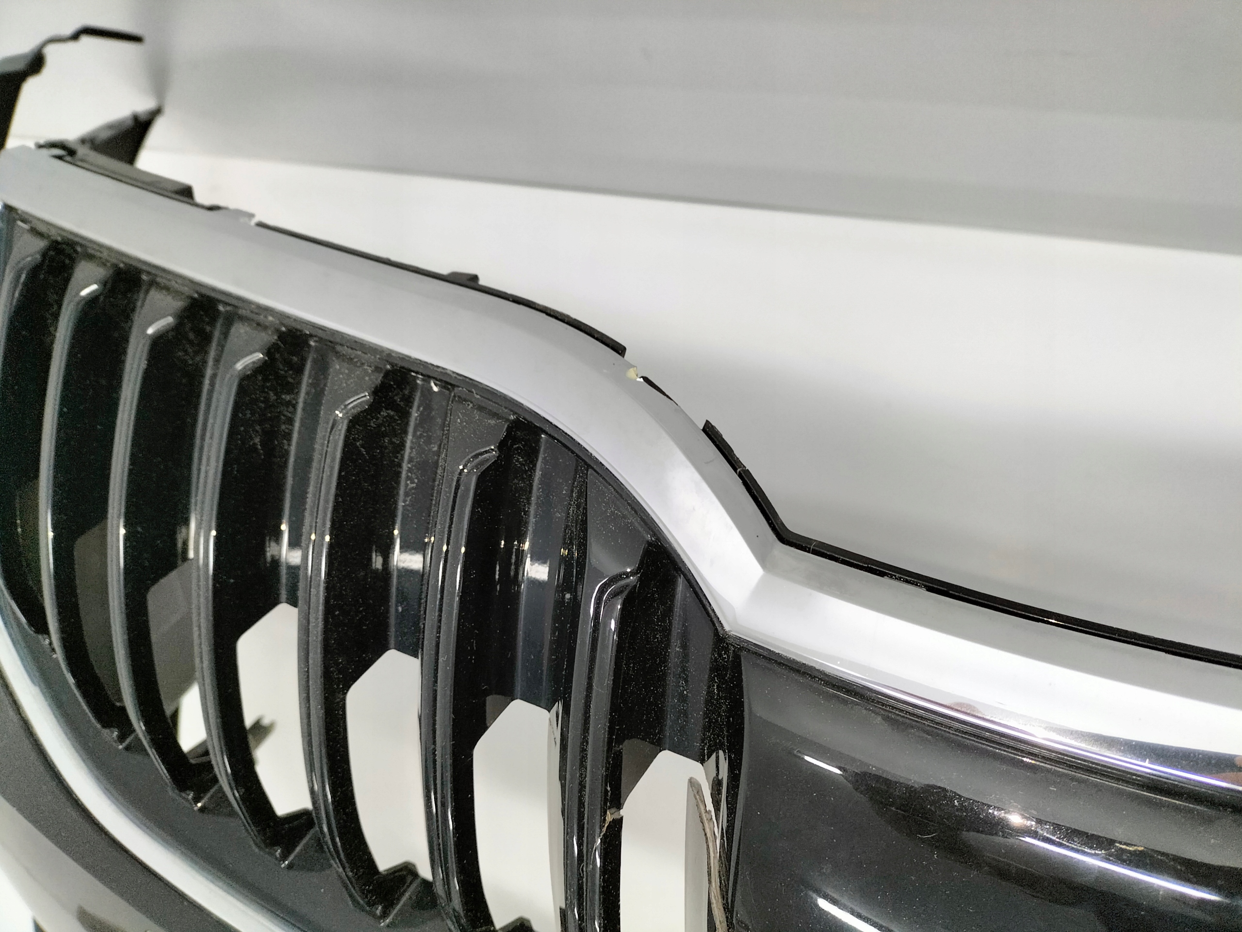 FRONTSTOSSSTANGE VORNE SKODA OCTAVIA III LIFT 17