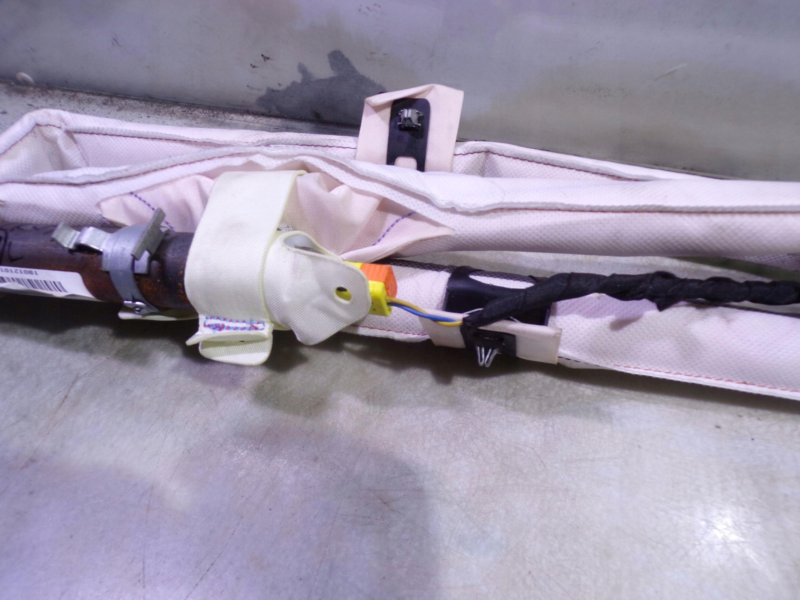 пиропатрон подушки безопасности левый vw 2GM880741D