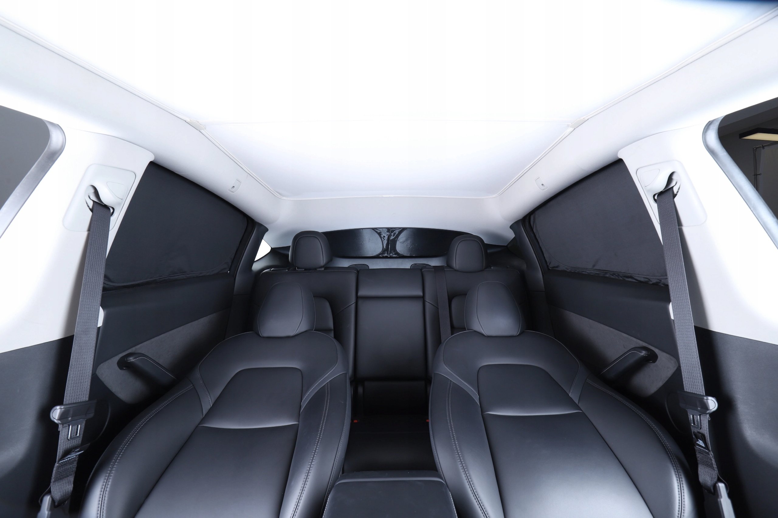 Sunshades Elvix pre Tesla Model Y side window privacy