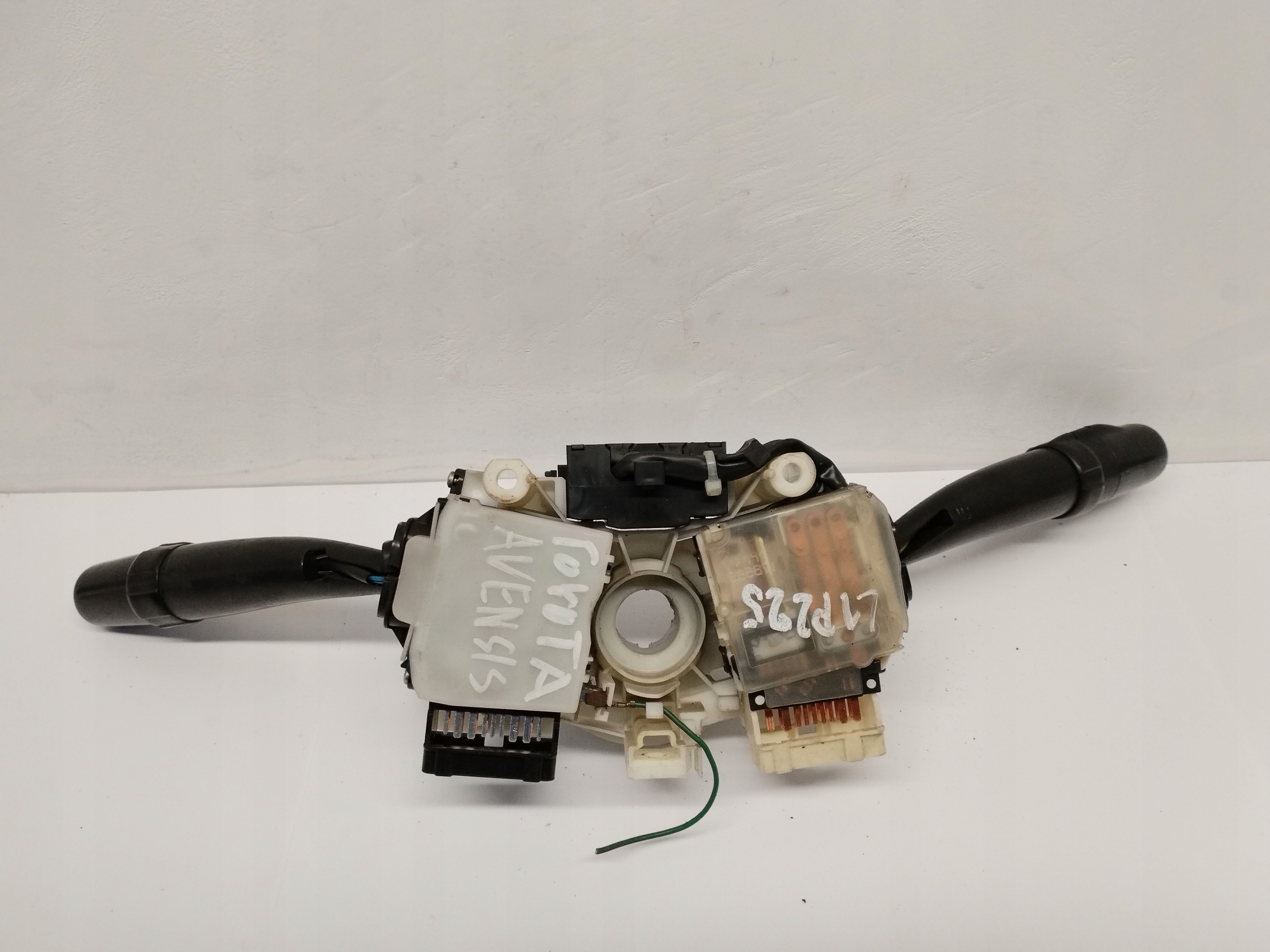 DEVIO LUCI TERGICRISTALLO TERGI pajak Toyota Avensi 96229005