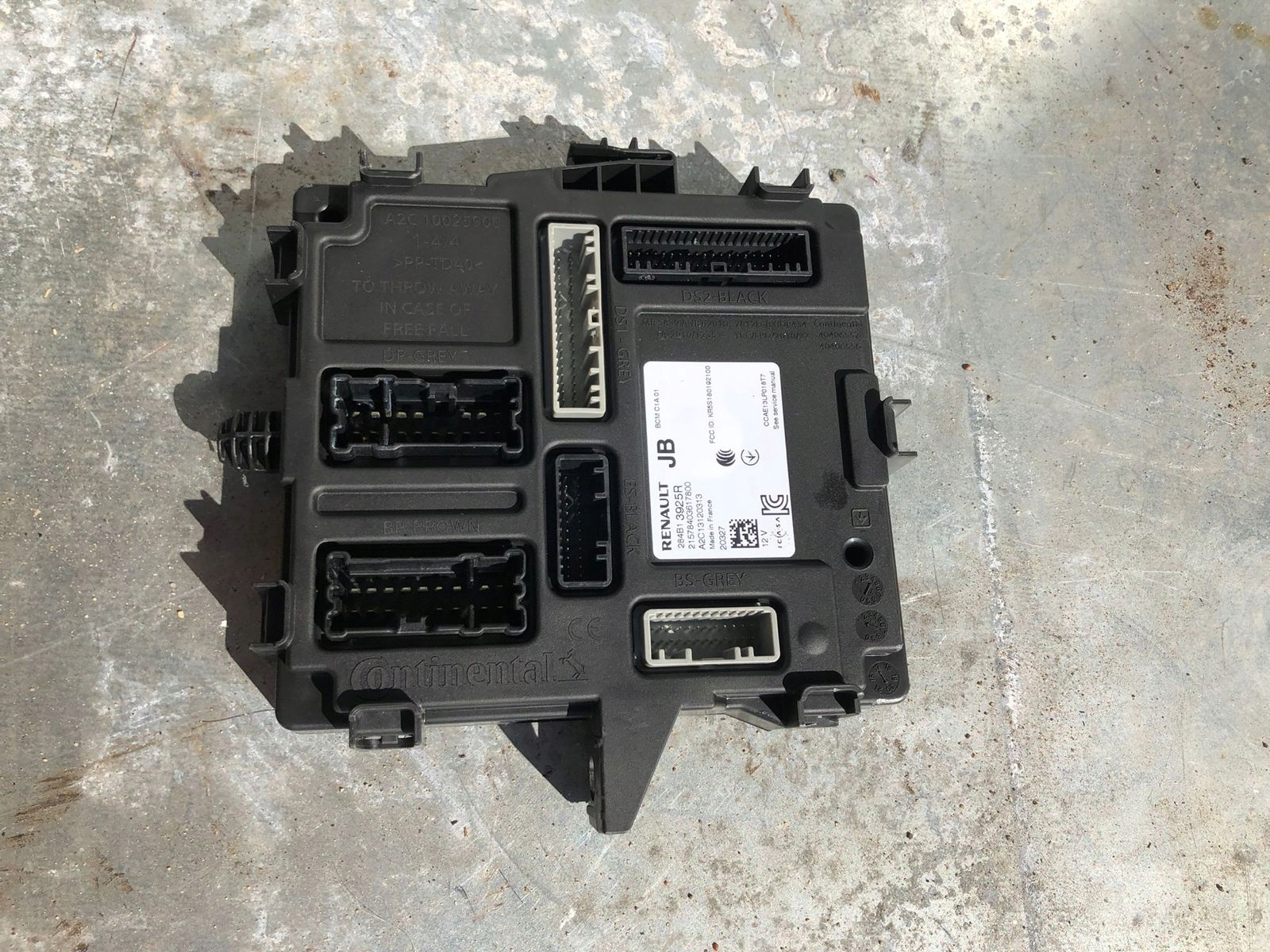 module BCM CLIO V HYBRYDA 284B13925R