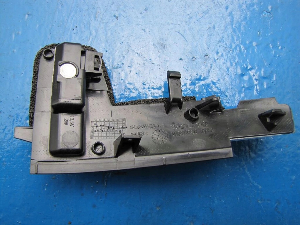 VOLVO S60 XC60 S90 V90 XC90 - indicator LH RH