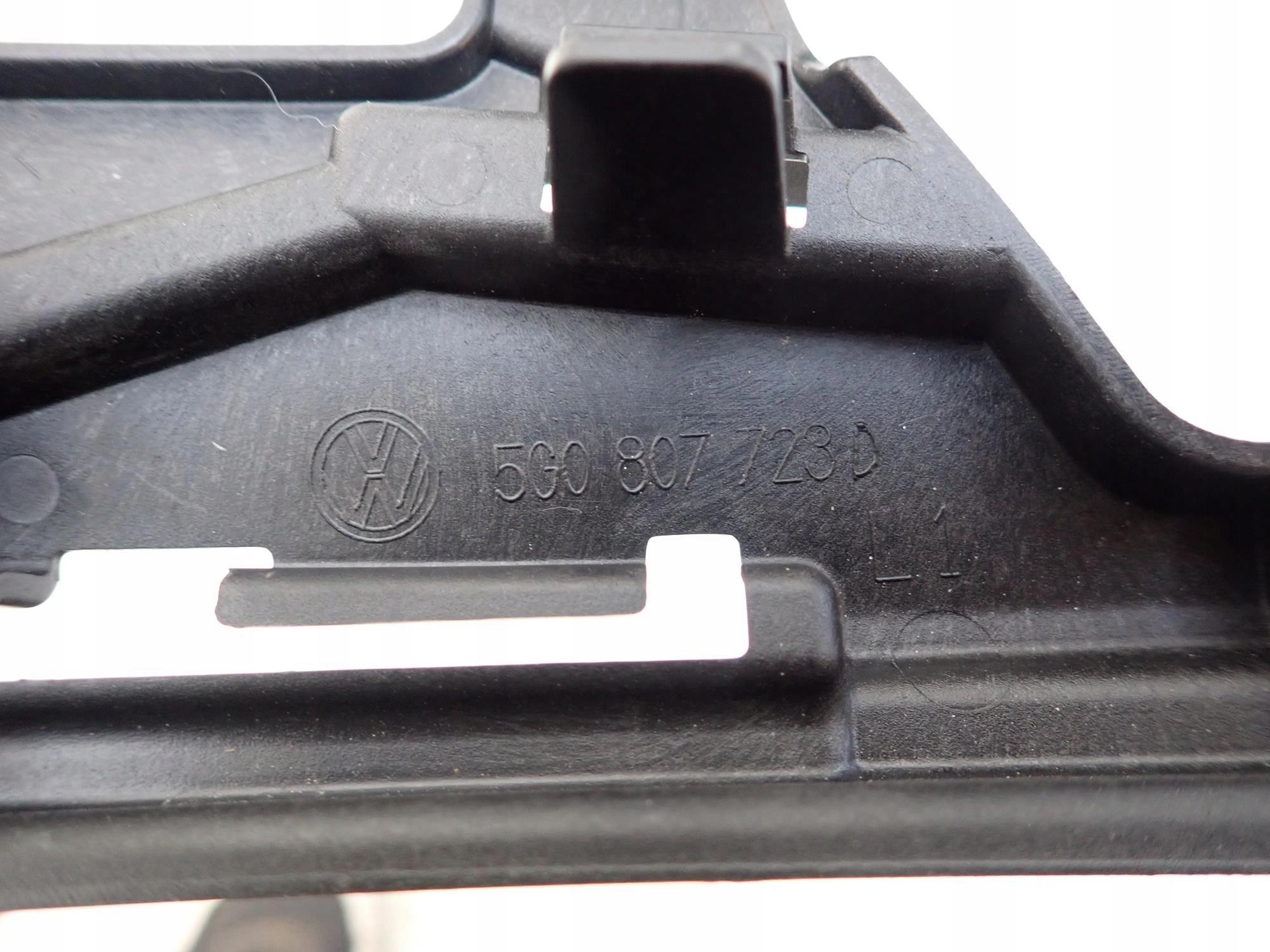 VW GOLF VII 7 12-20 Support plaque Support Gauche Avant Avant