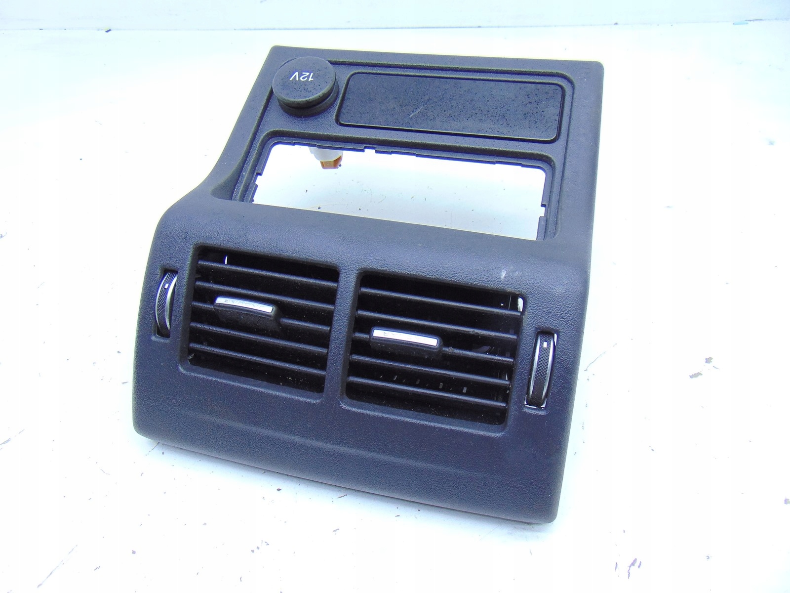 grid air conditioning devices passenger compartment TUNELU rear part RANGE ROVER EVOQUE L538 BJ32-014A22-AD