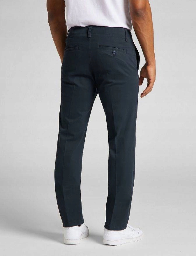 Pánské zúžené kalhoty Lee Slim Chino XC Navy L71YPA09 29/30