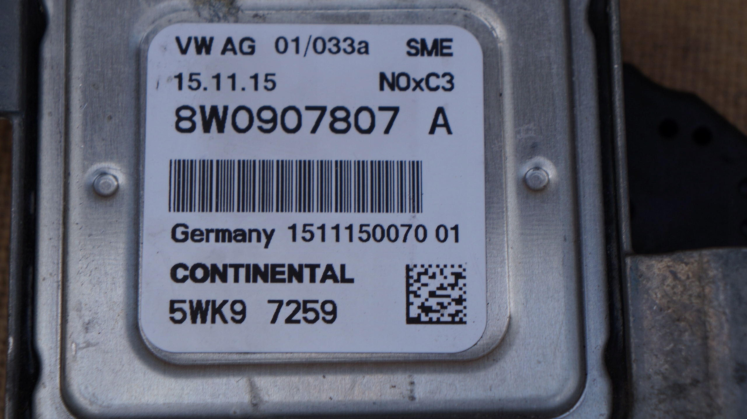 VW AUDI SONDA LAMBDA CZUJNIK NOX 8W0907807A Numer katalogowy części NOX 8W0907807A VW AUDI