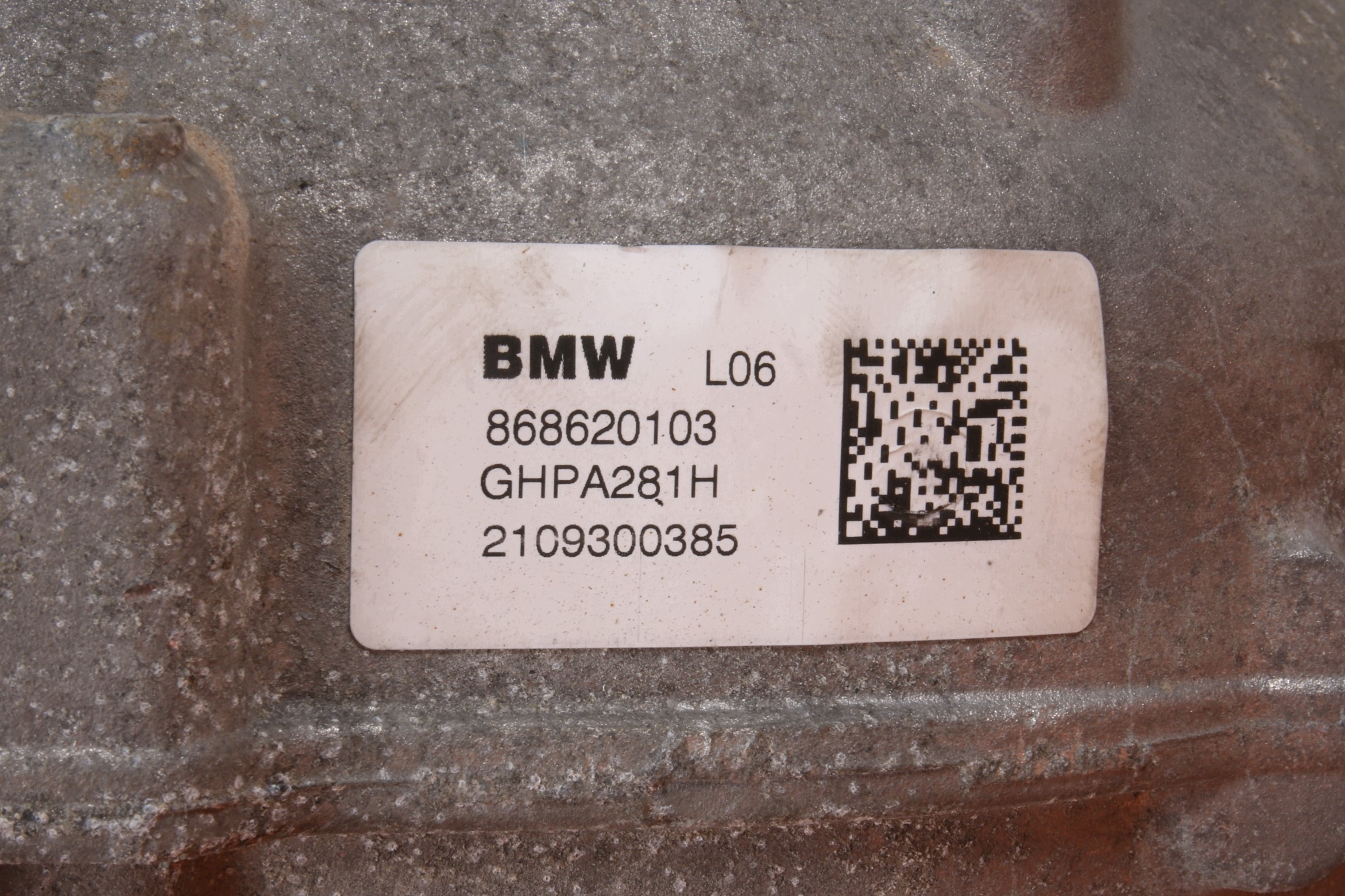 BMW 5' G30 G31 520i 530i 530iX differenciál hátsó differenciál differenciál 2.81 8686201