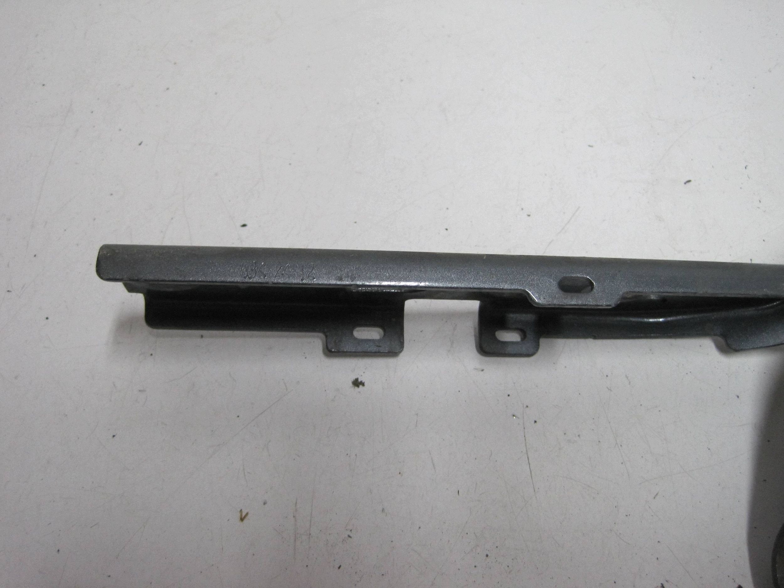 hinge bonnets left AUDI Q3 8U 8U0823301