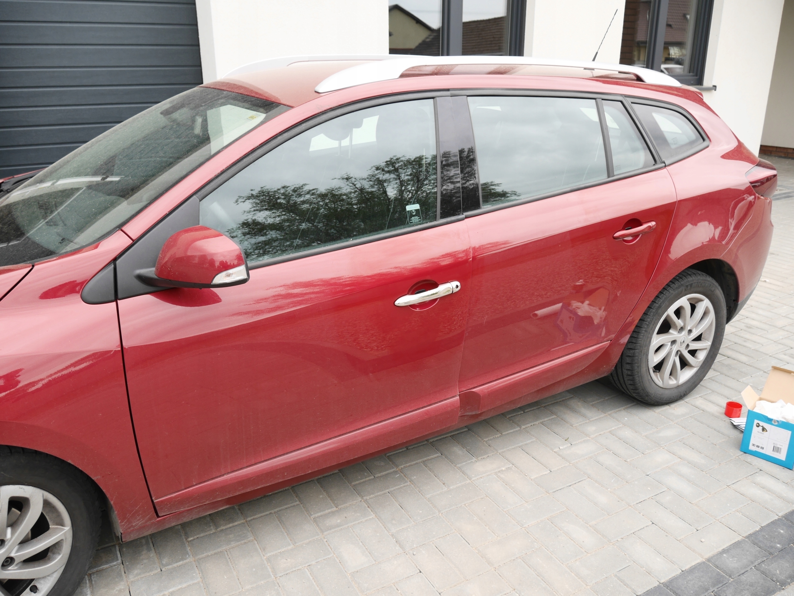 Nakładki na klamki Renault Megane 3 2010+ KEYLESS Producent Omtec