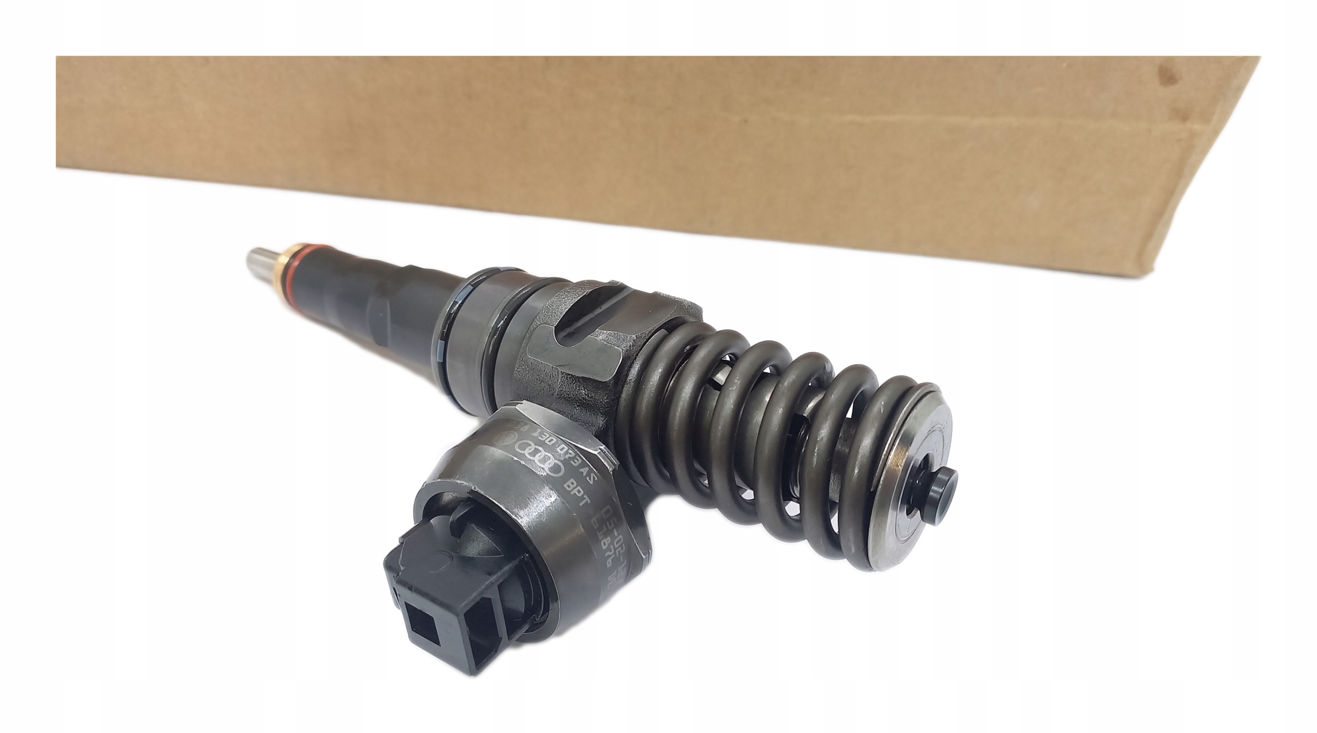 0 414 - НАСОС-ФОРСУНКА VW GOLF V CADDY 2.0 SDI 2004-2010