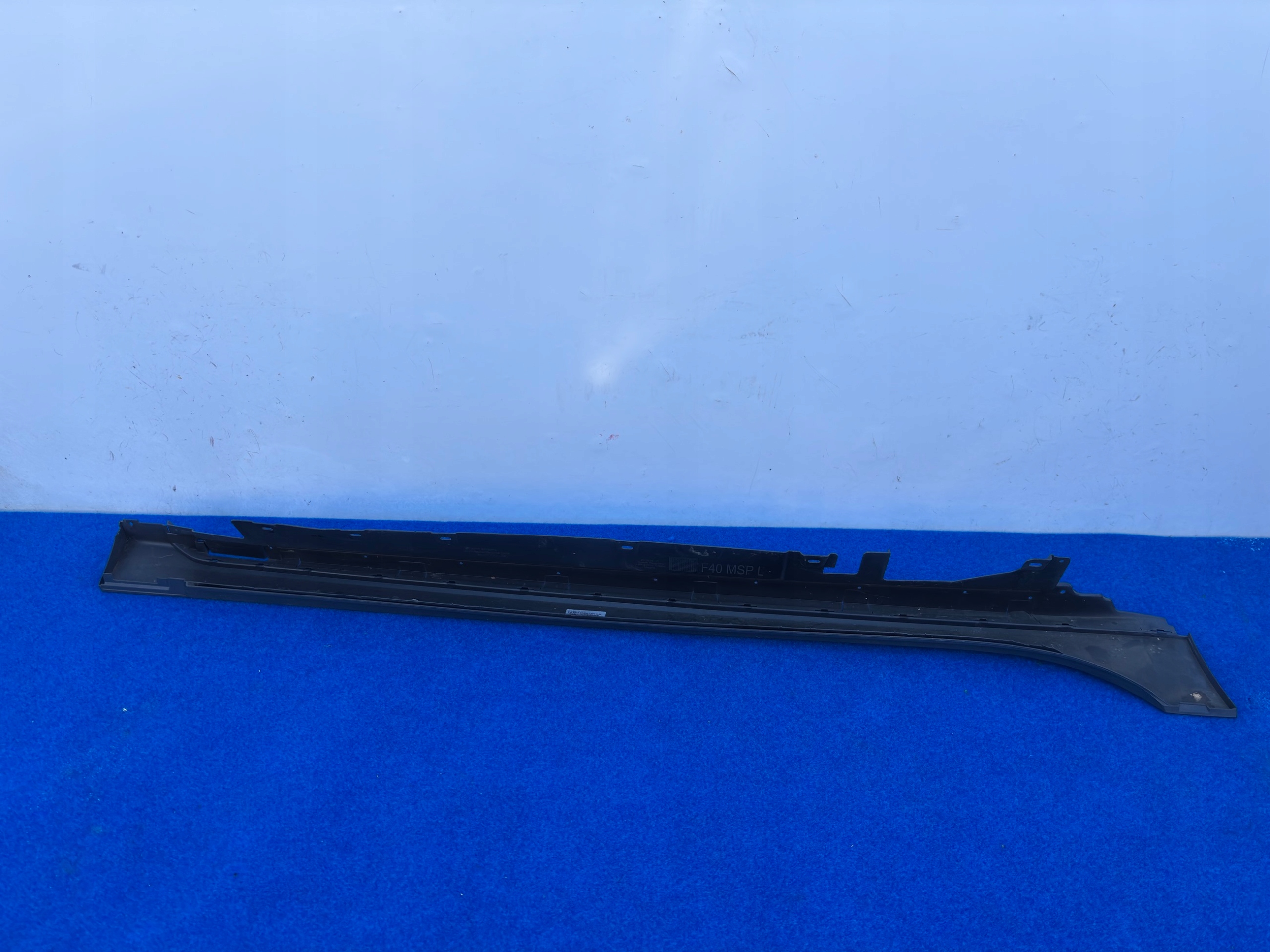 BMW 1 F40 m-packet left moulding threshold threshold 51778072573 UR2