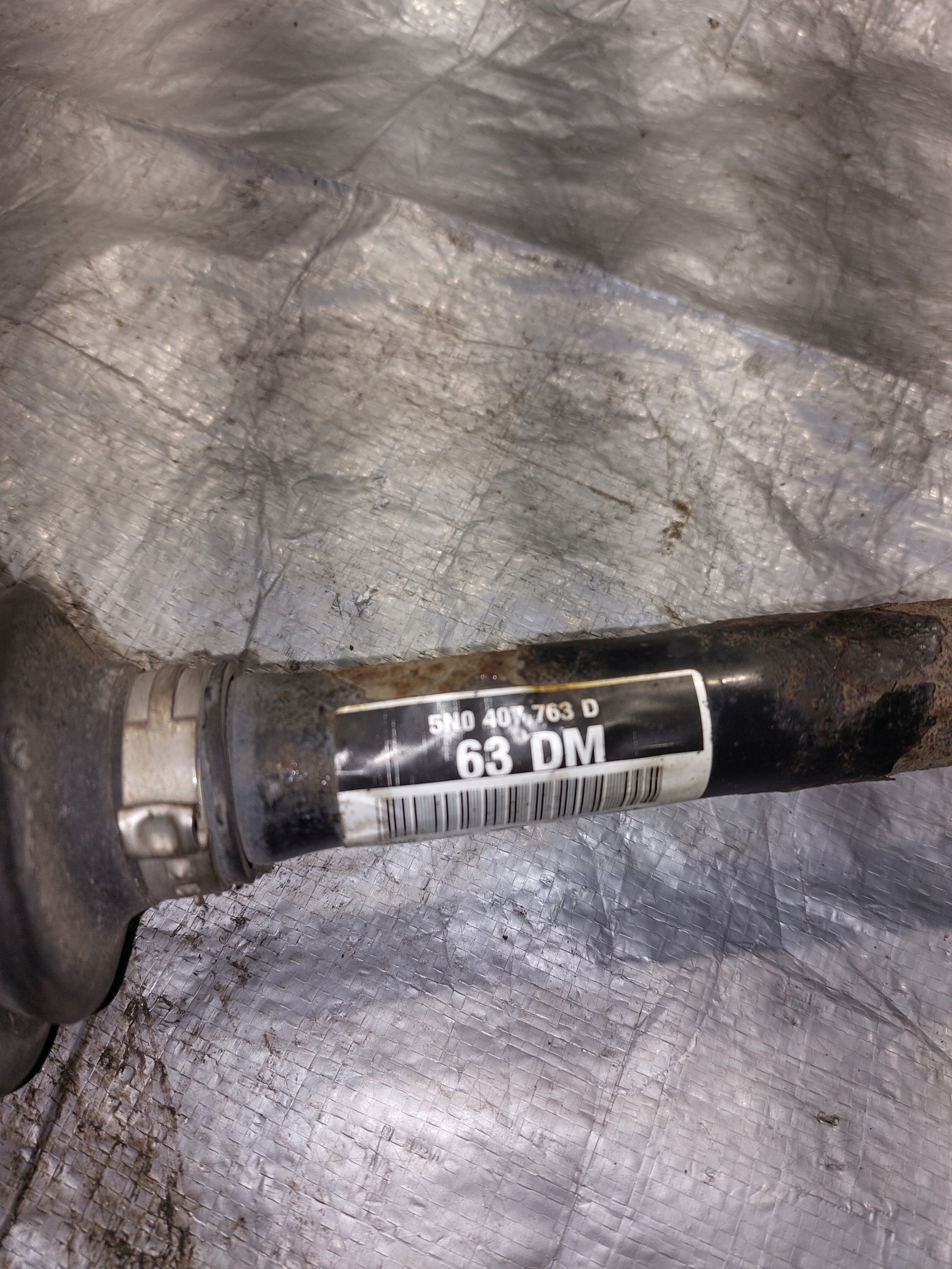 semi-axis left front VW TIGUAN and 1.4TSI