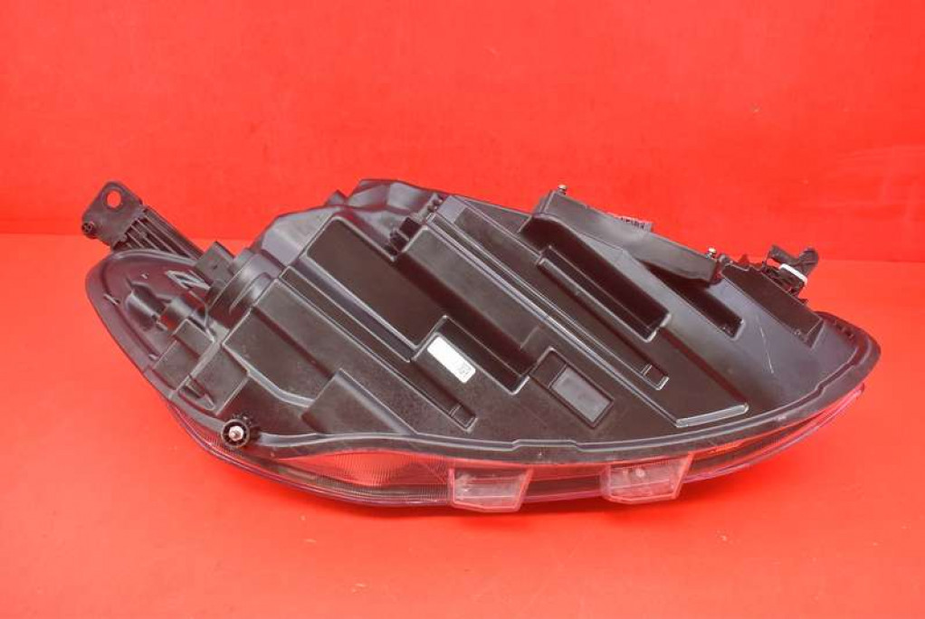 REFLEKTOR left light front LED EU JX7B-13E015-CE FORD FOCUS MK4 ST 18-21
