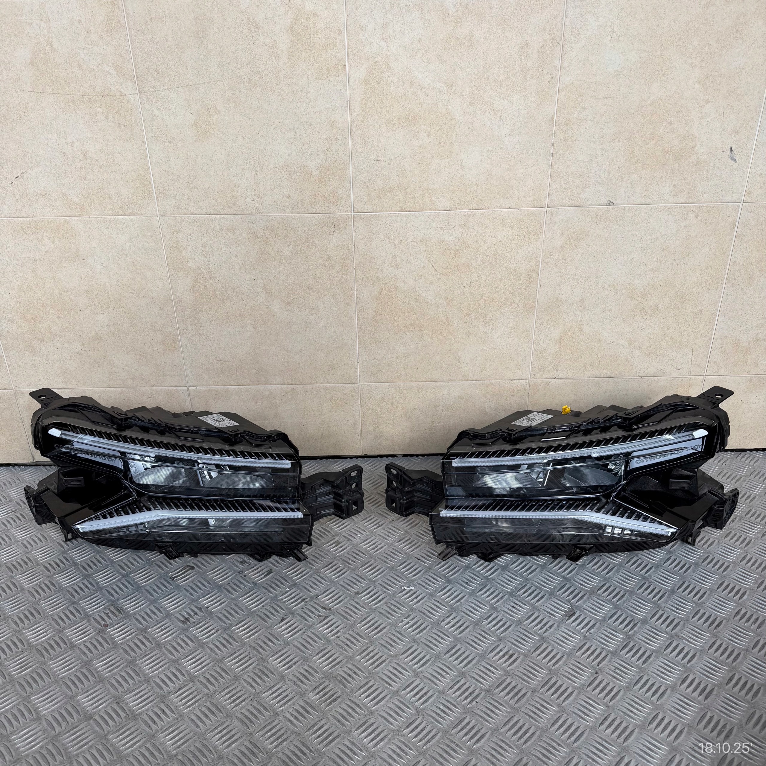 light left right lights front KOMPLET CITROEN C5 AIRCROSS LIFT FULL LED