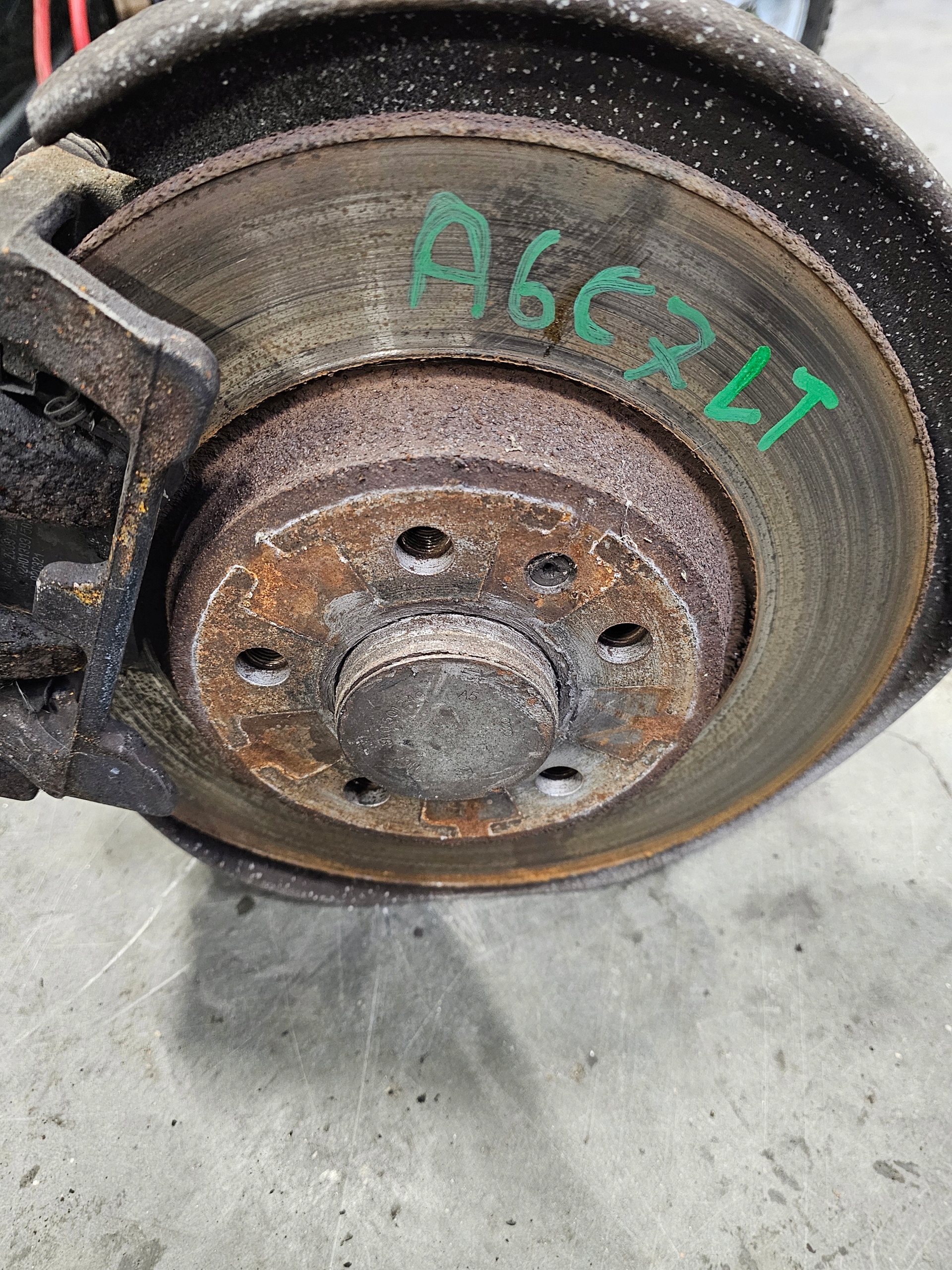 AUDI A6 C7 swing MCPERSON left rear part rear
