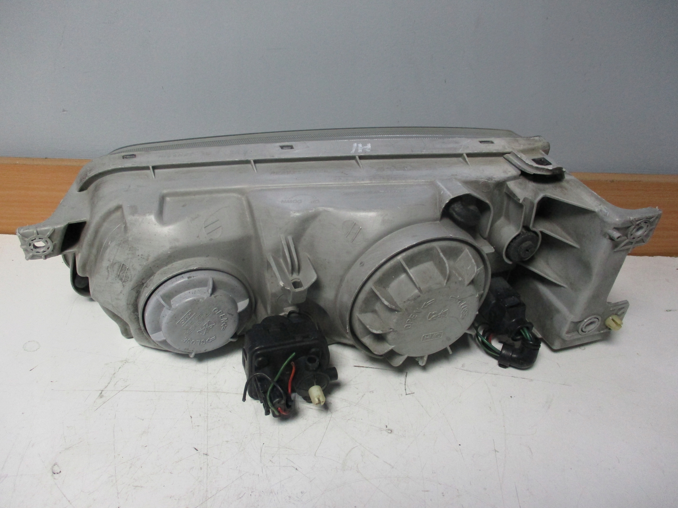 light front right Hyundai H1 01-07 EU