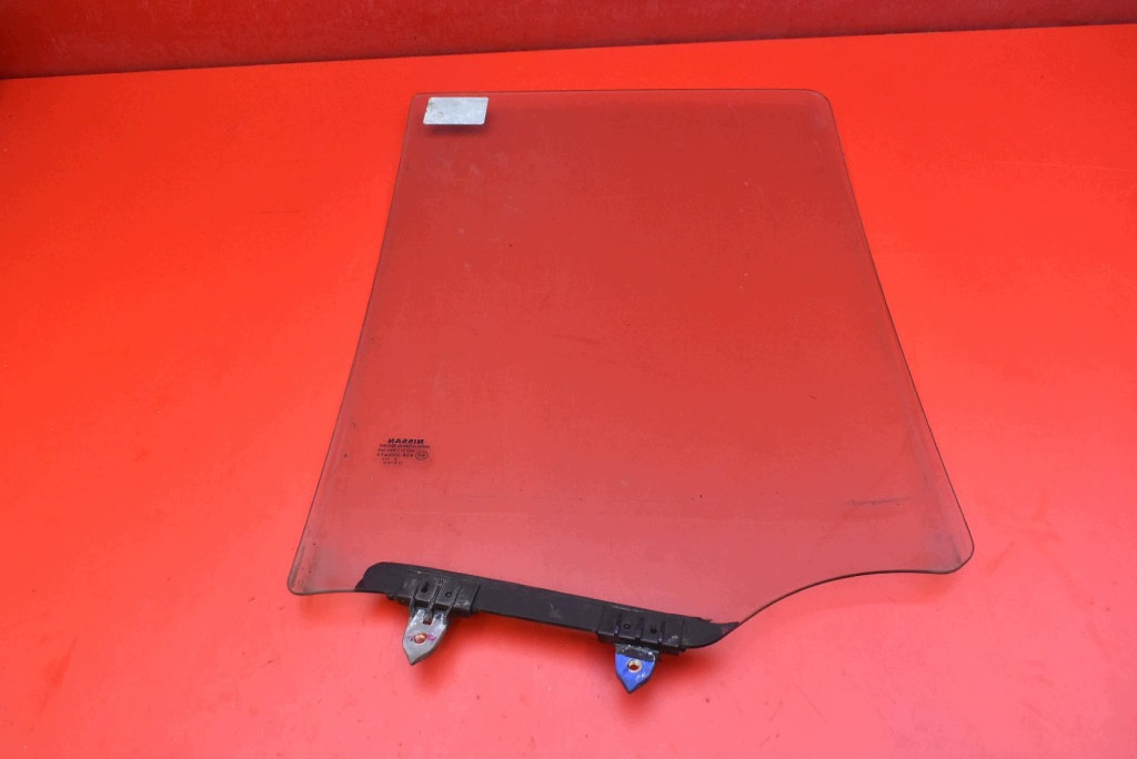 FENSTER Seitlich links heck hinten NISSAN NAVARA 3 III D40 PICKUP 05-10