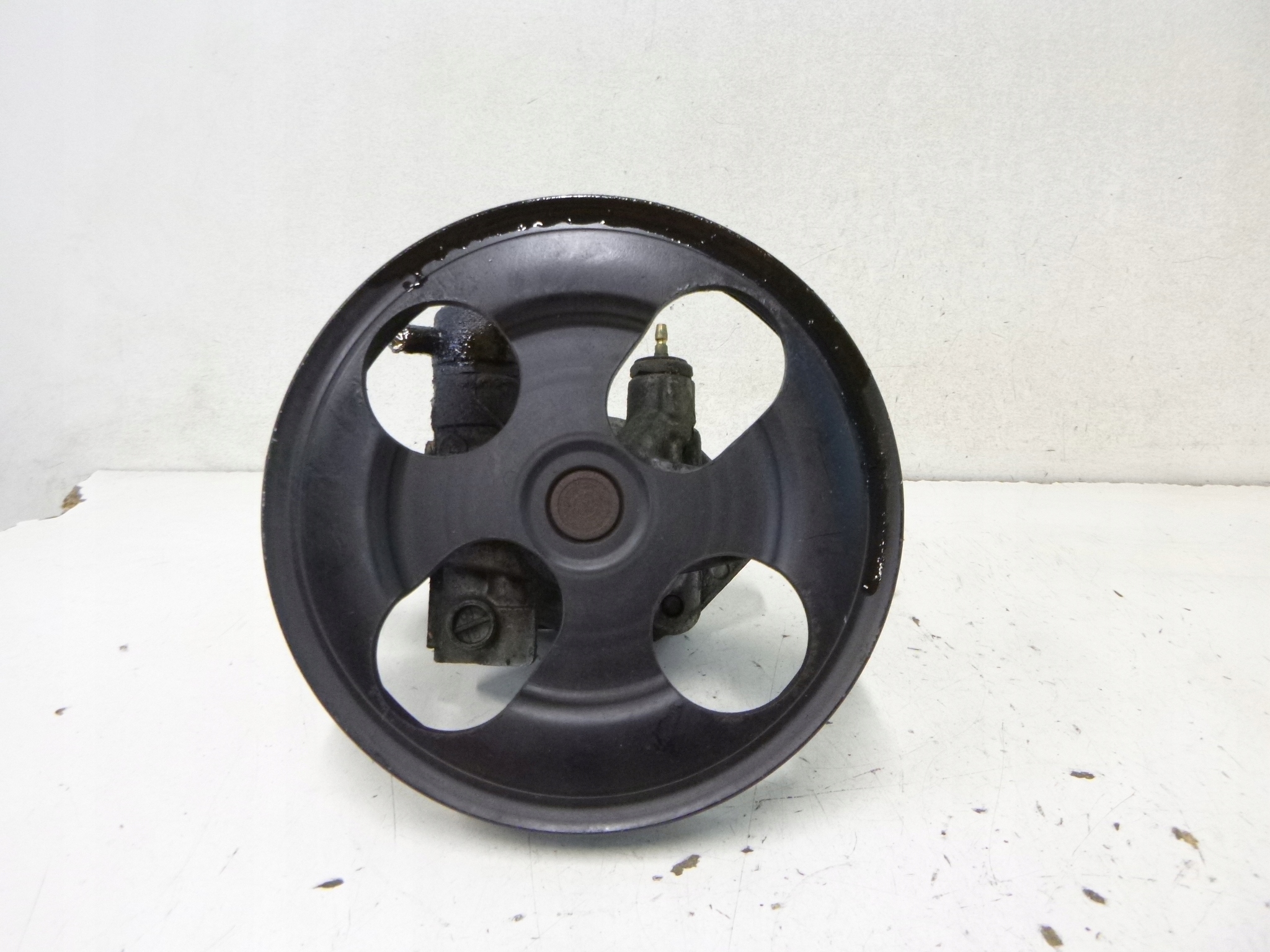 servo pump Mitsubishi Carisma 1.6 95-04r.