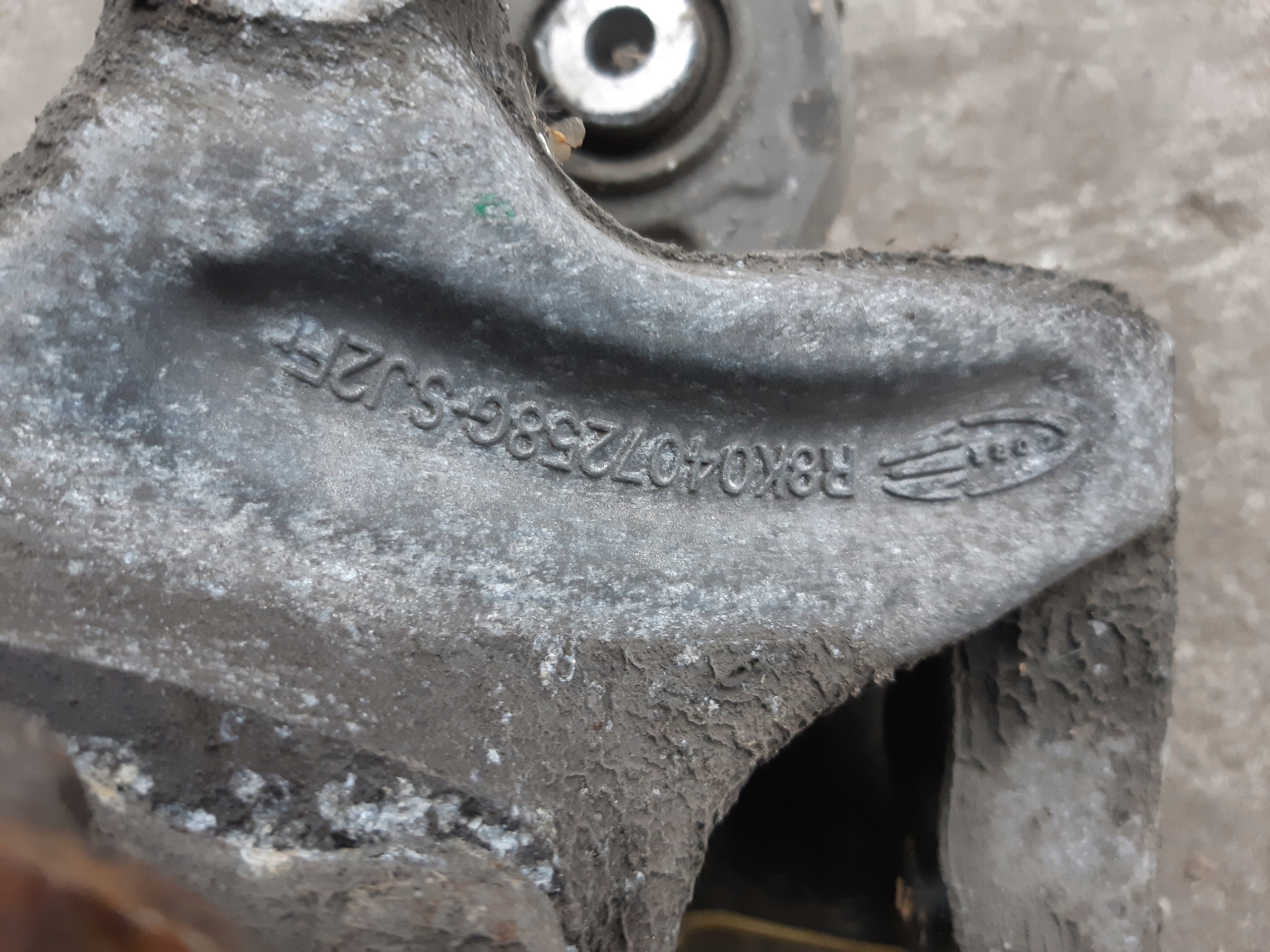 AUDI A4 B8 A5 8T A6 C7 A7 swing right right front 8K0407258G