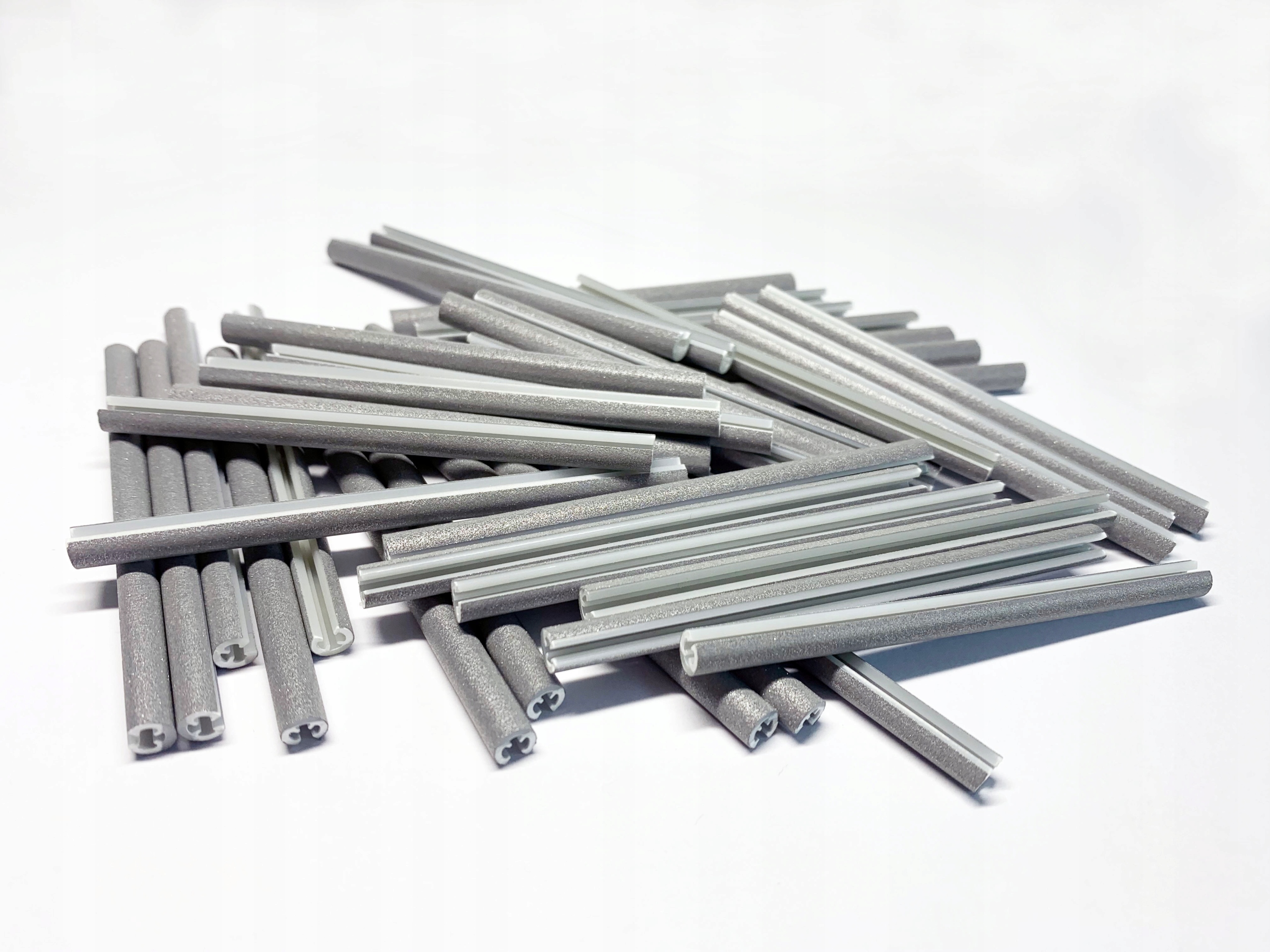 ODBLASKI na SZPRYCHY ROWEROWE- 80 szt. mega KOMPLET- ODBLASKOWE PATYCZKI Kolor dominujący biały