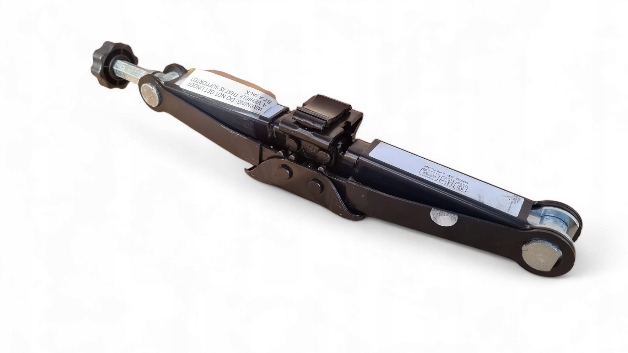 MERCEDES W910 SPRINTER PODNOŚNIK LEWAREK A9105800000 Jakość części (zgodnie z GVO) O - oryginał z logo producenta pojazdu (OE)