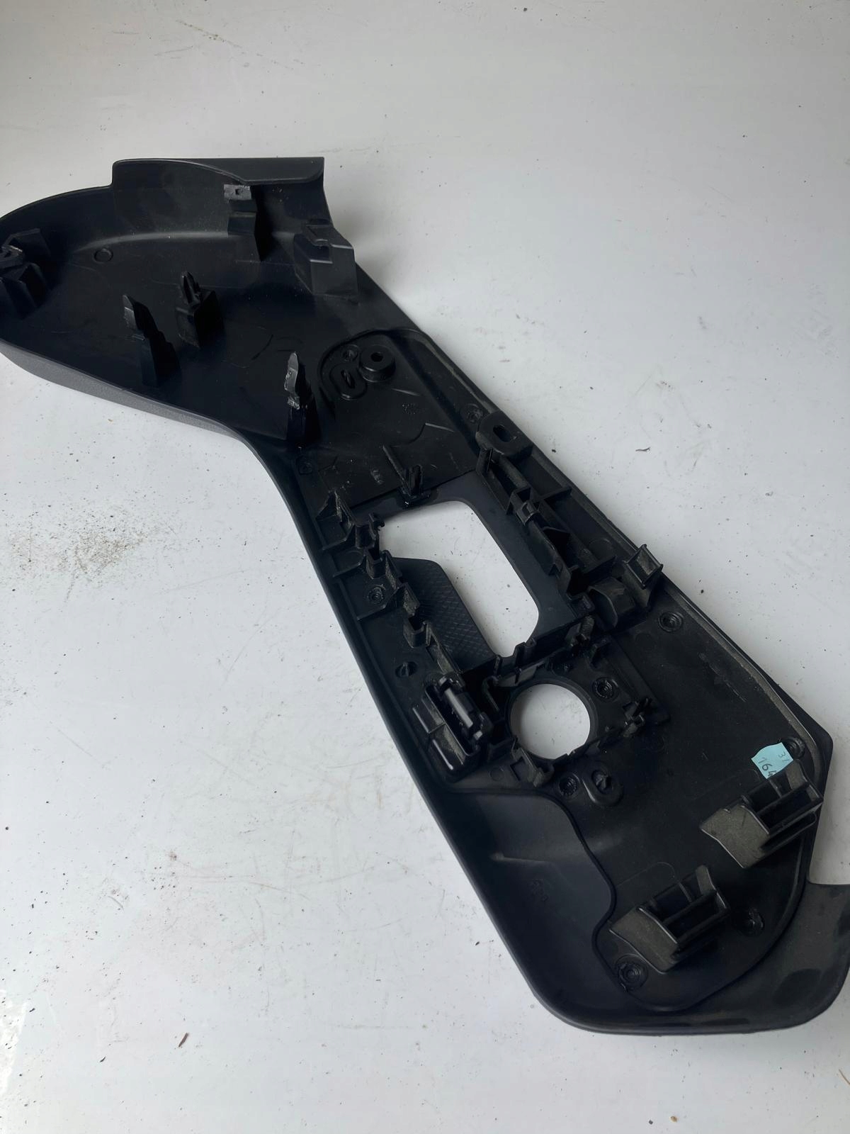 cover side seat right front PEUGEOT 508 and