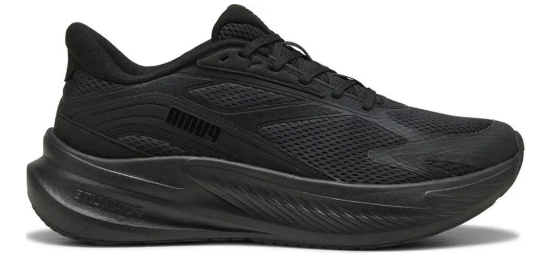 Unisexové běžecké boty Puma MaxStride 313723-01 vel. 40,5, černé