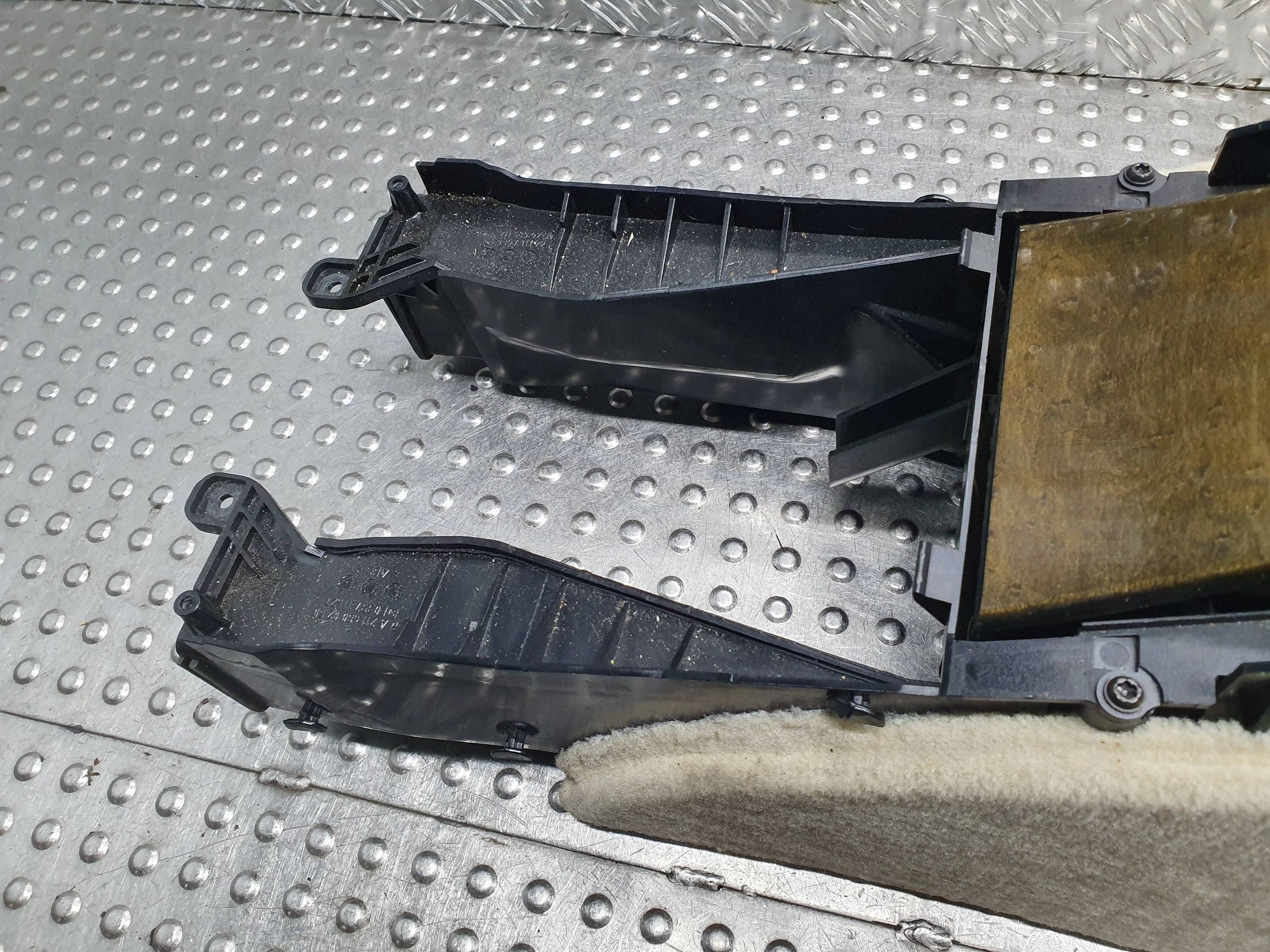 TUNEL central console armrest A2116800250 A2116800350 MERCEDES W211