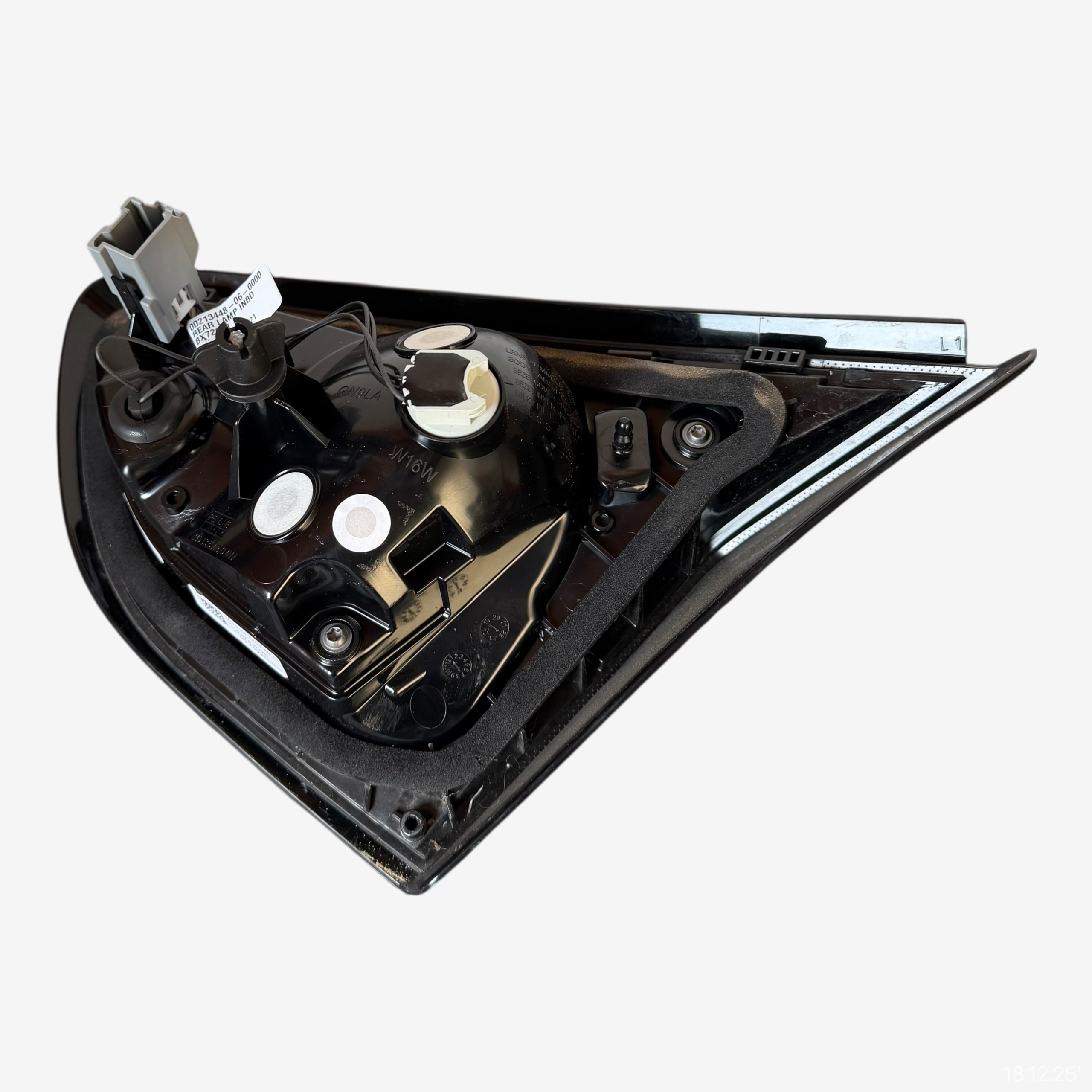 light rear left bonnet FORD PUMA II MK2 L1TB-13A603-AD damaged