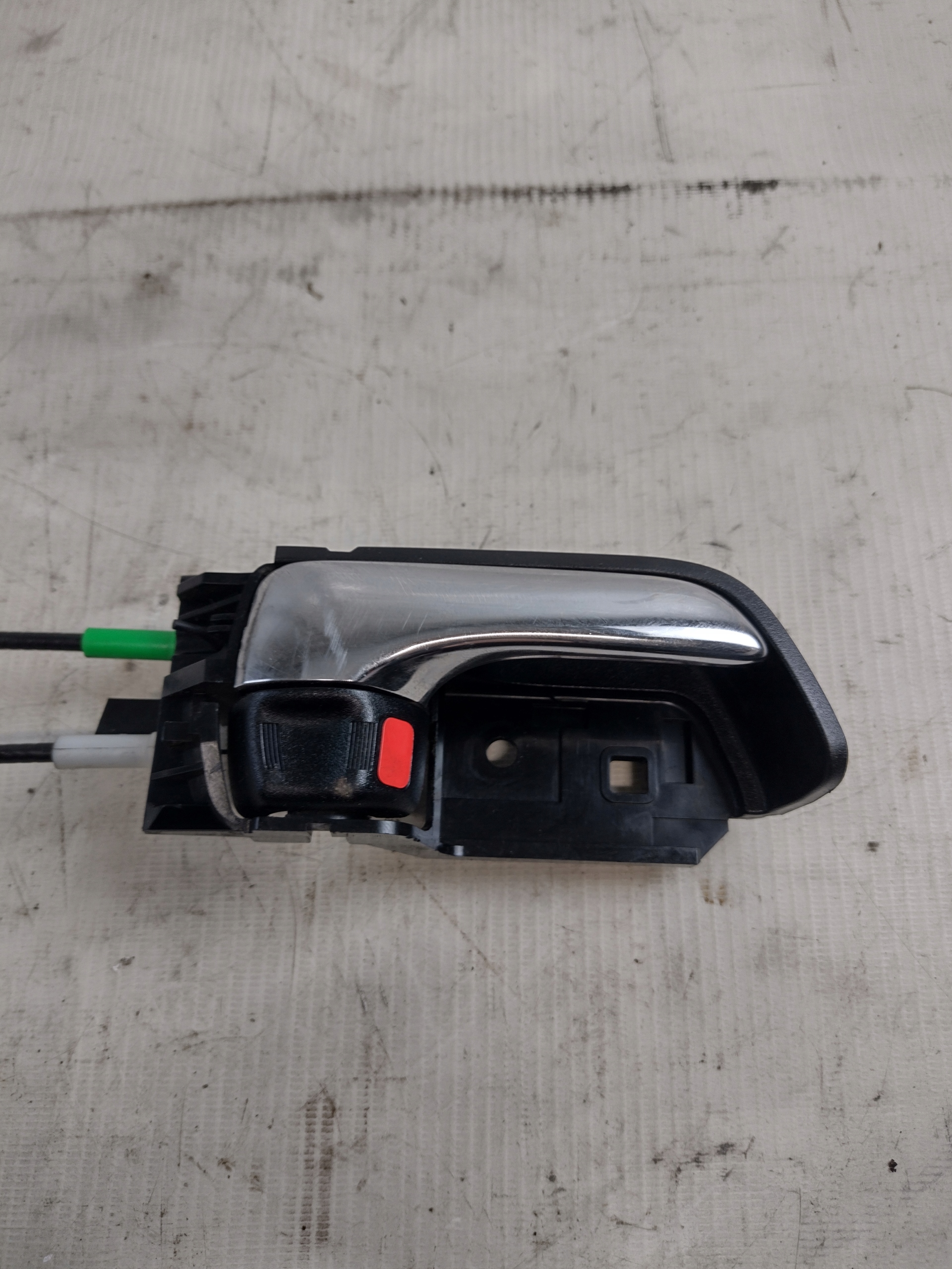 lock door right front TOYOTA PRIUS II 08r. 6 PIN