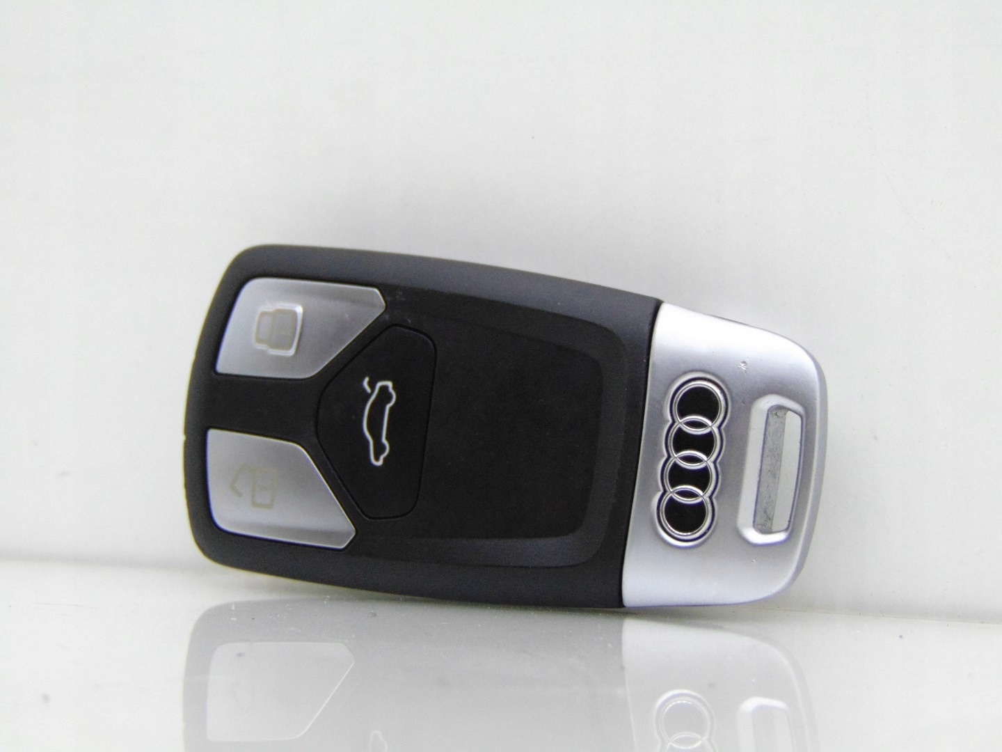 8S0959754 - КЛЮЧ ДИСТАНЦІЙНОГО КЕРУВАННЯ KEYLESS SMART AUDI TT III 8S