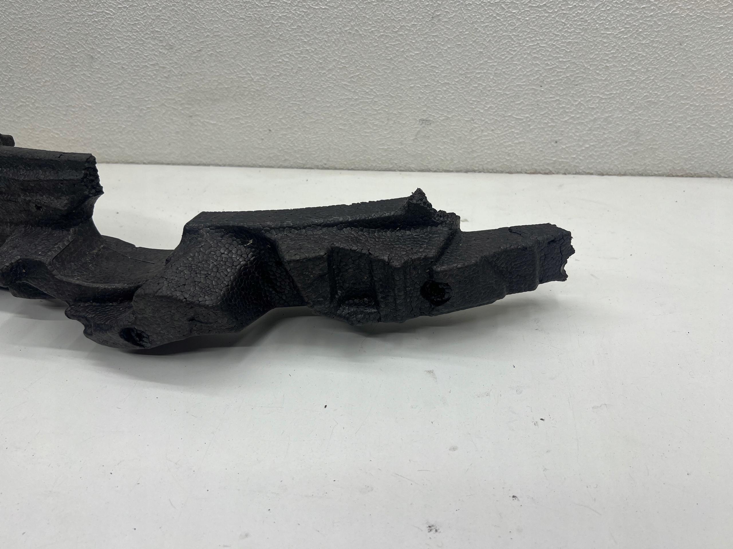 BMW X1 U11 m-packet ABSORBER nárazníku předek 8083315 originál