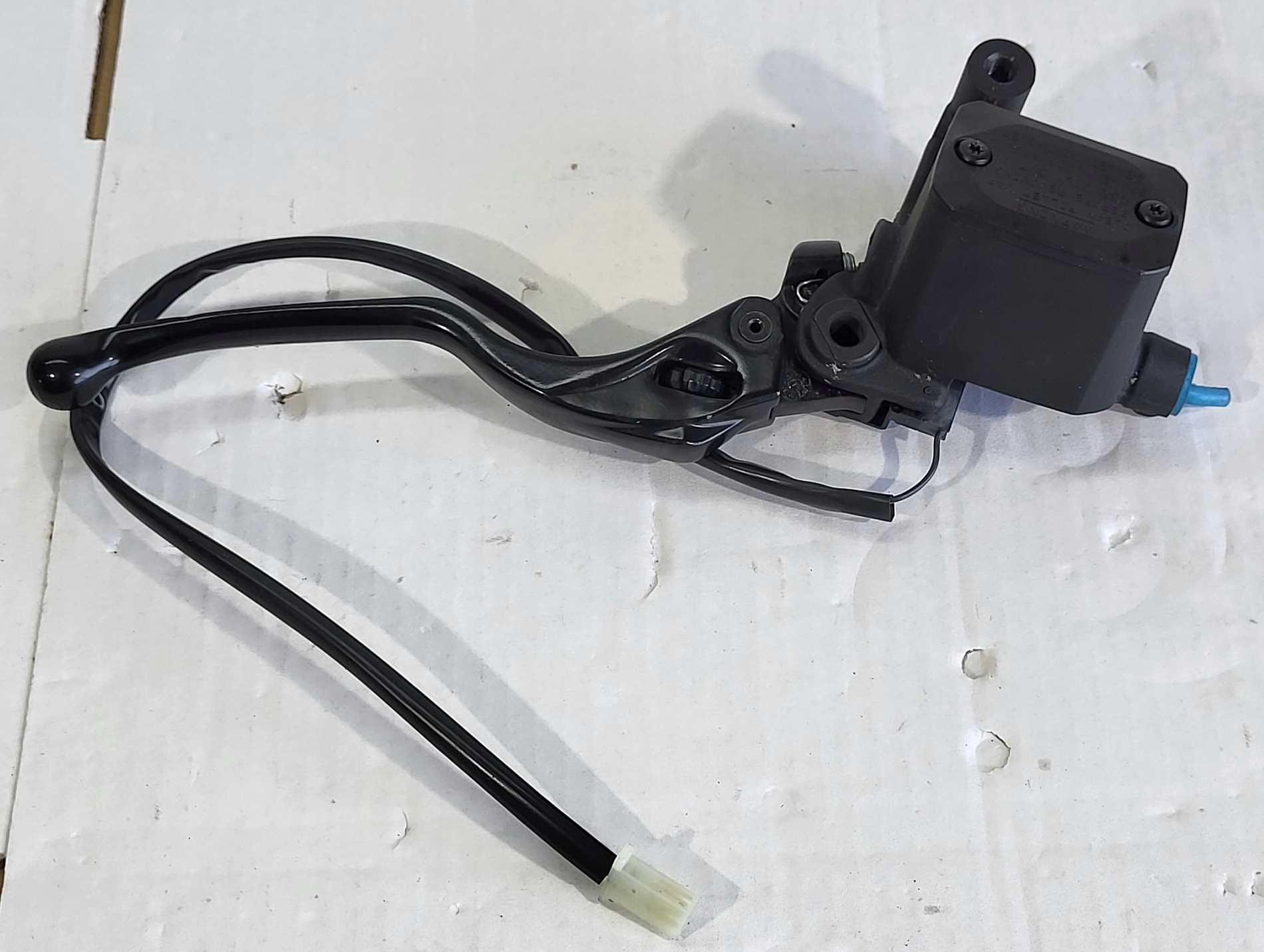 Главный тормозной цилиндр передний Can Am