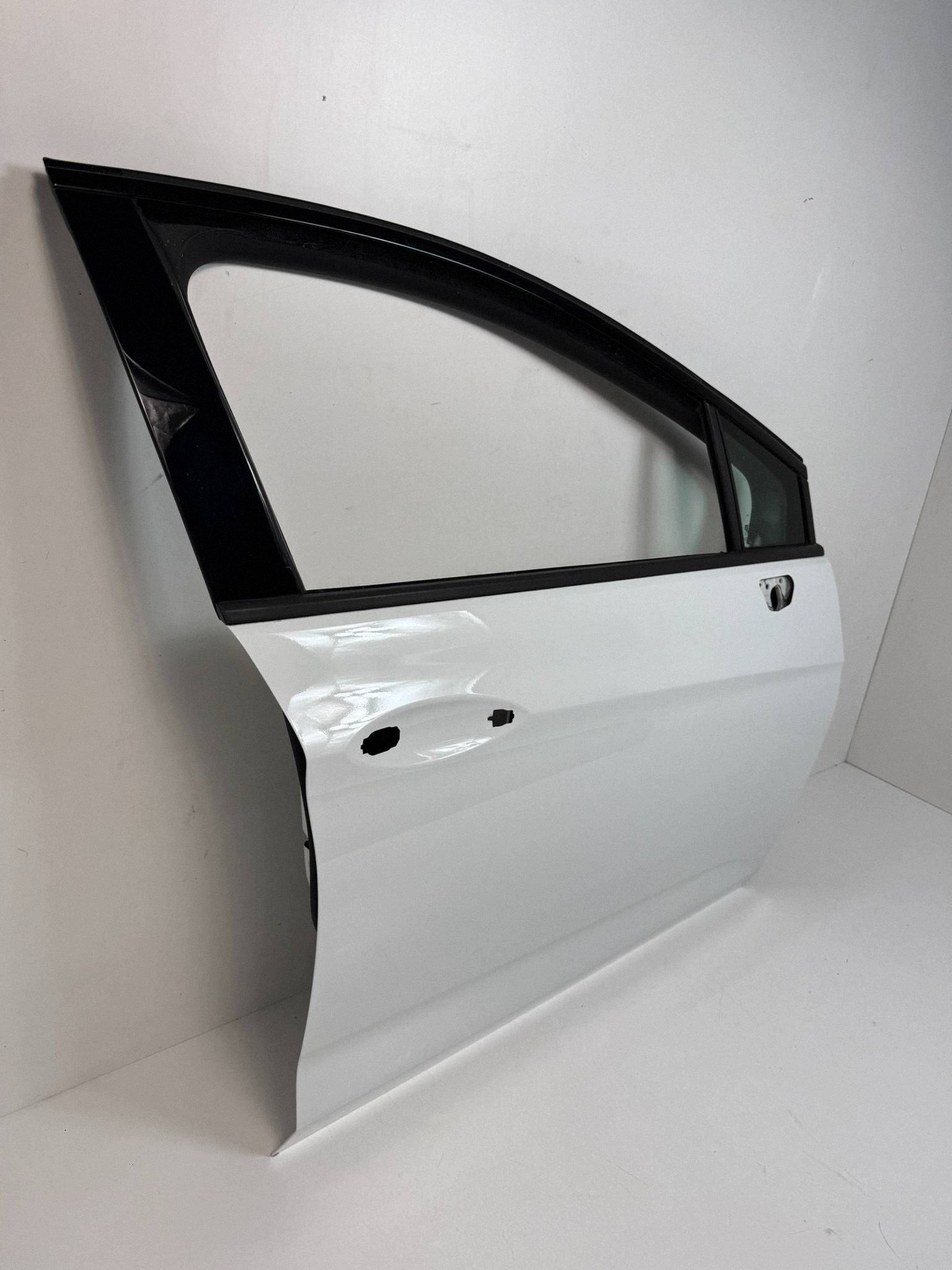 OPEL ASTRA K V door right front front Y40R nice