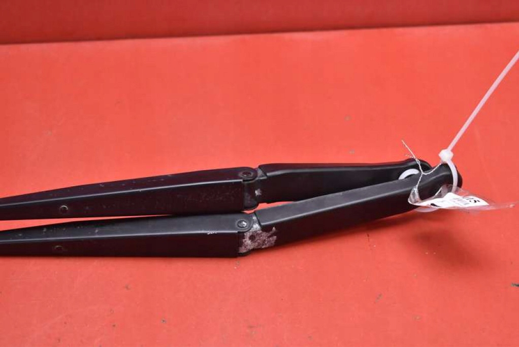 wiper arm front EU HONDA CRV 2 II 04-06