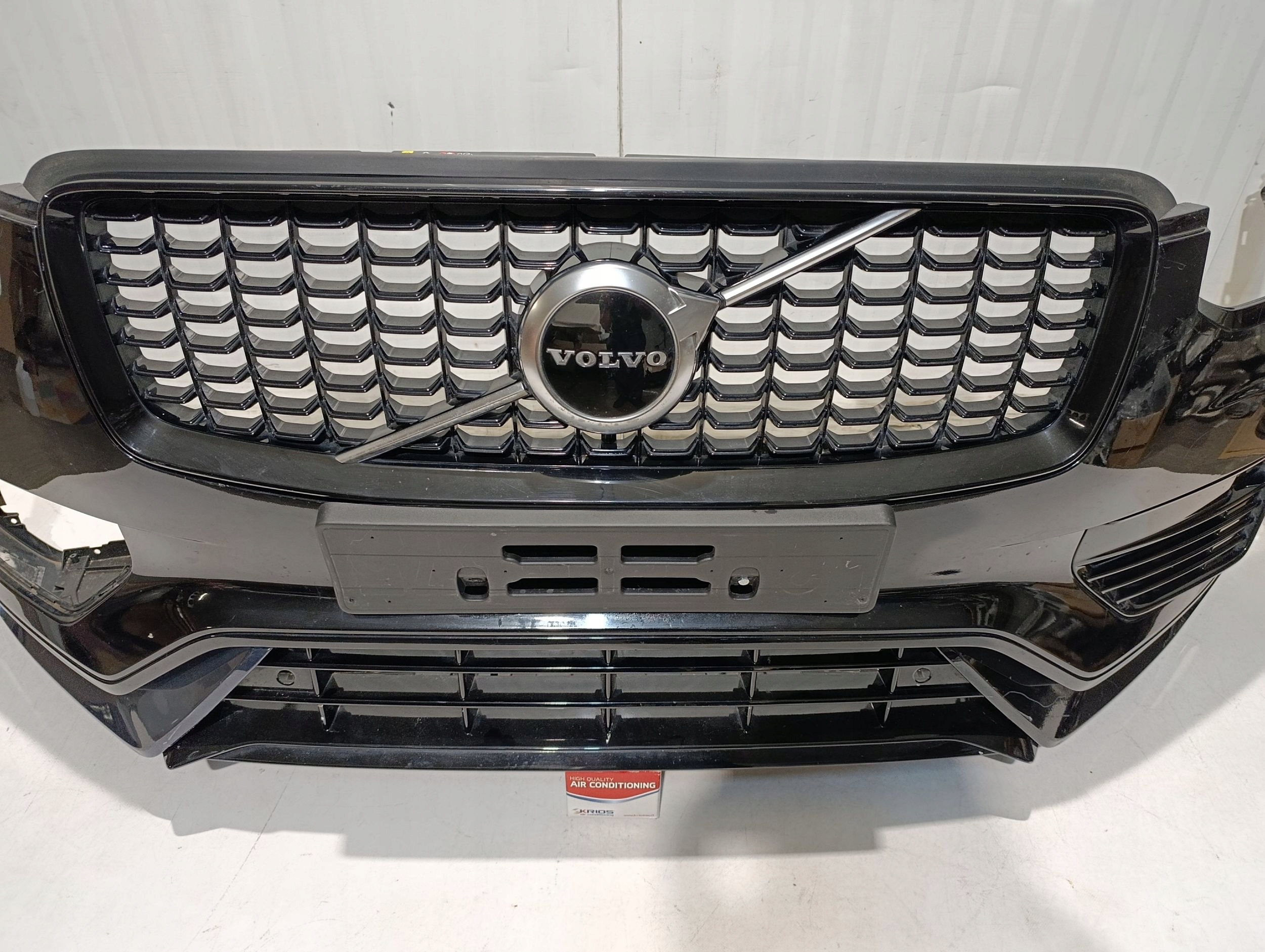 ZDERZAK PRZÓD PRZEDNI VOLVO XC90 II 2 LIFT R-DESIGN 19- Typ samochodu Samochody osobowe