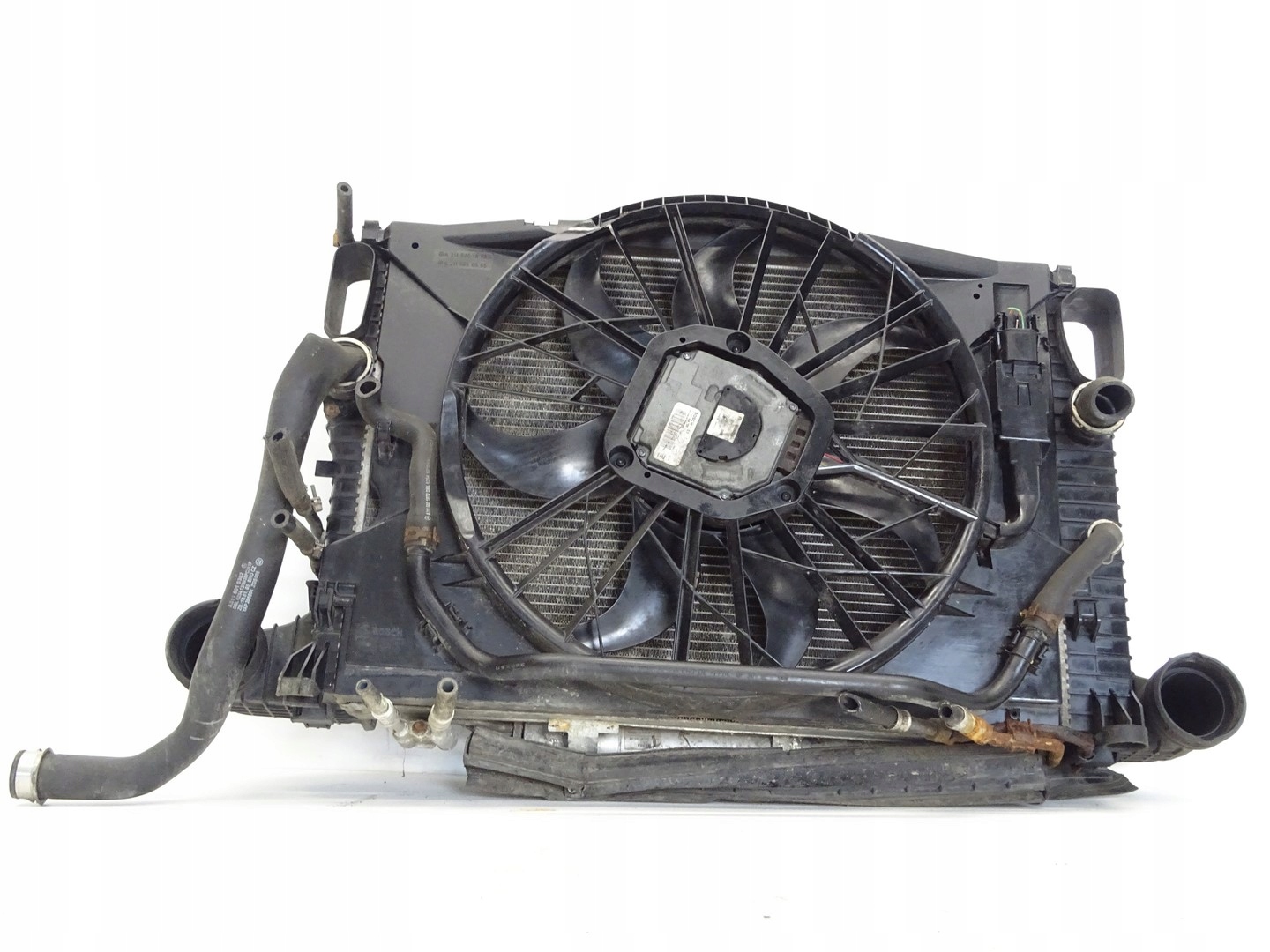 KOMPLET der Kühler Lüfter MERCEDES E W211 3.0 CDI A2115001693