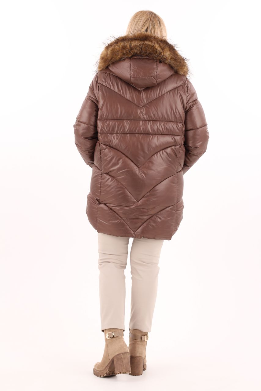 KURTKA ZIMOWA DAMSKA DUŻE ROZMIARY Z KAPTUREM PUCHOWA ELEGANCKA PIKOWANA Model płaszcz ciepła ocieplana długa futerko na zimę