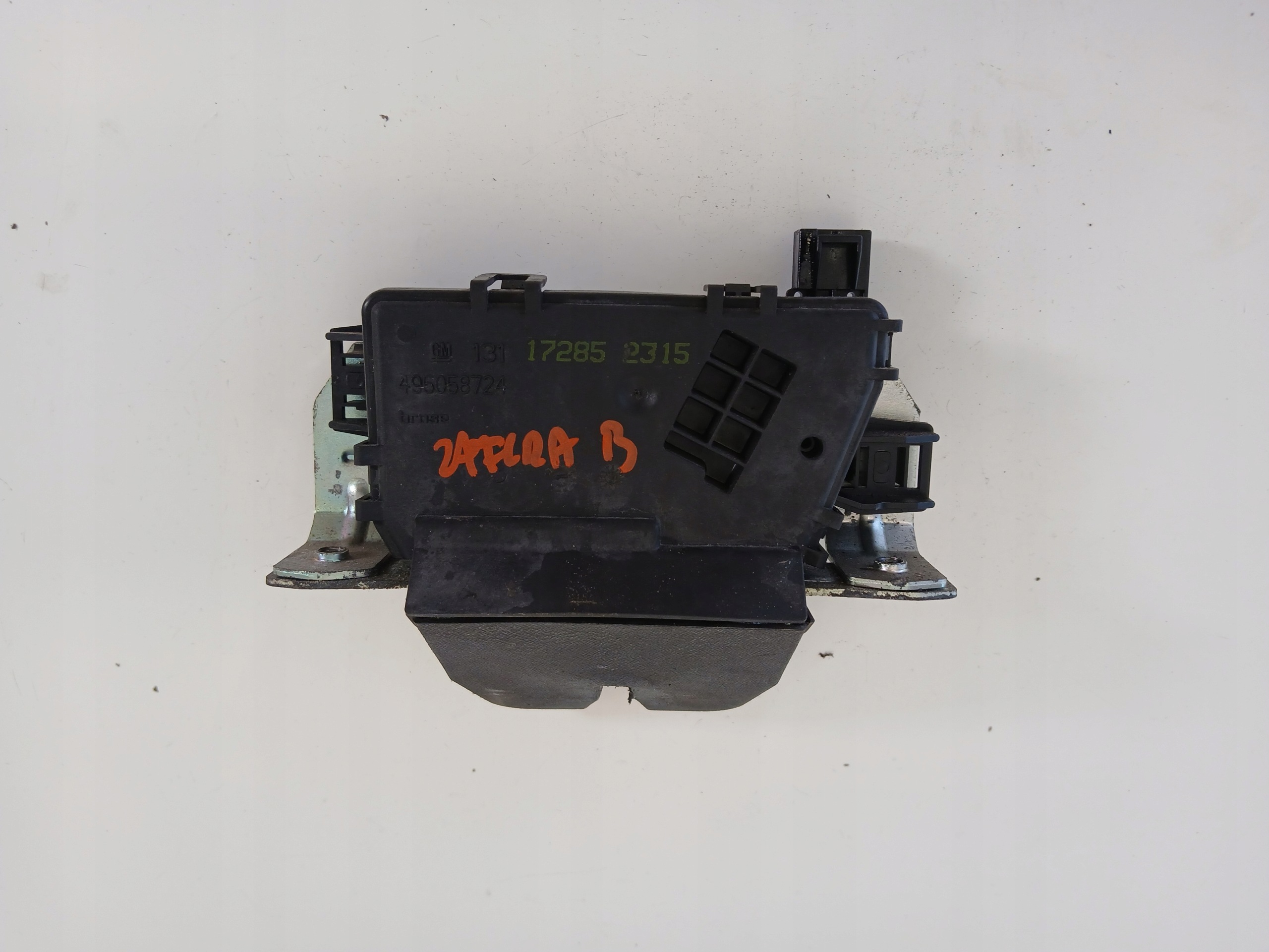 OPEL ZAFIRA B lock bonnet boot 13117285