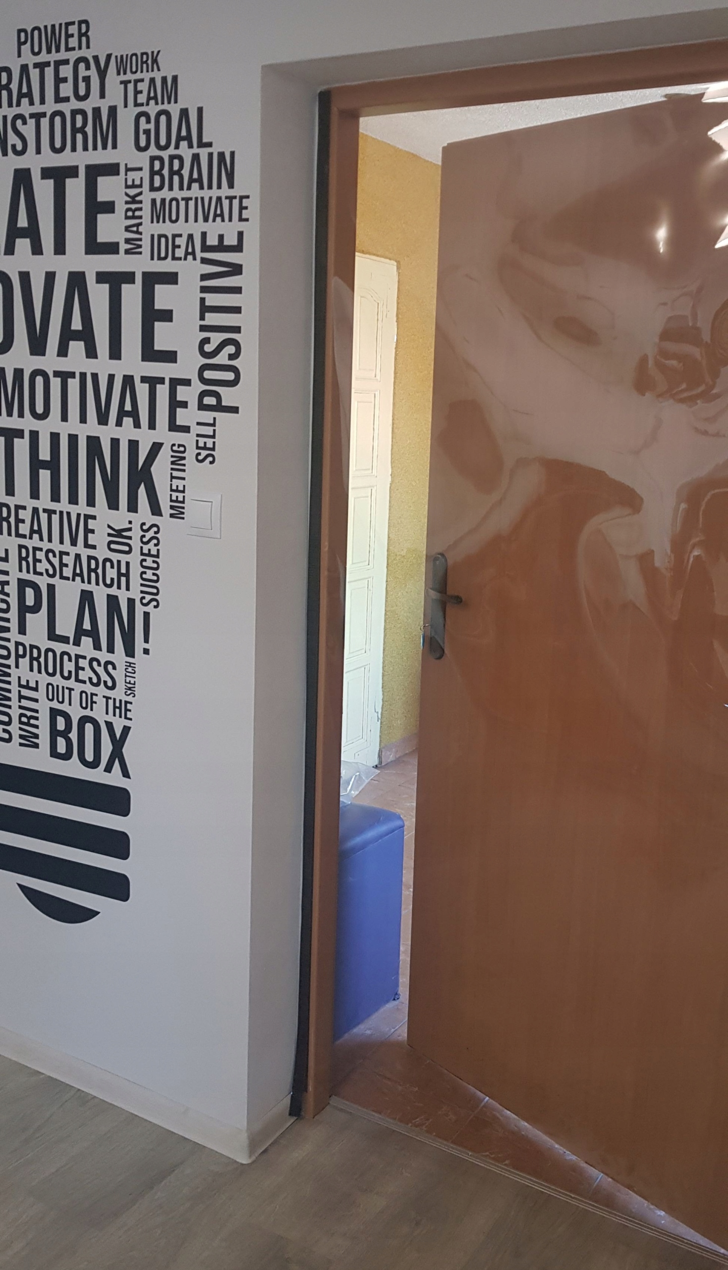 FOLIA OCHRONA PRZEŹROCZYSTA PVC PLANDEKA BARIERA 1 Szerokość mebla 100 cm