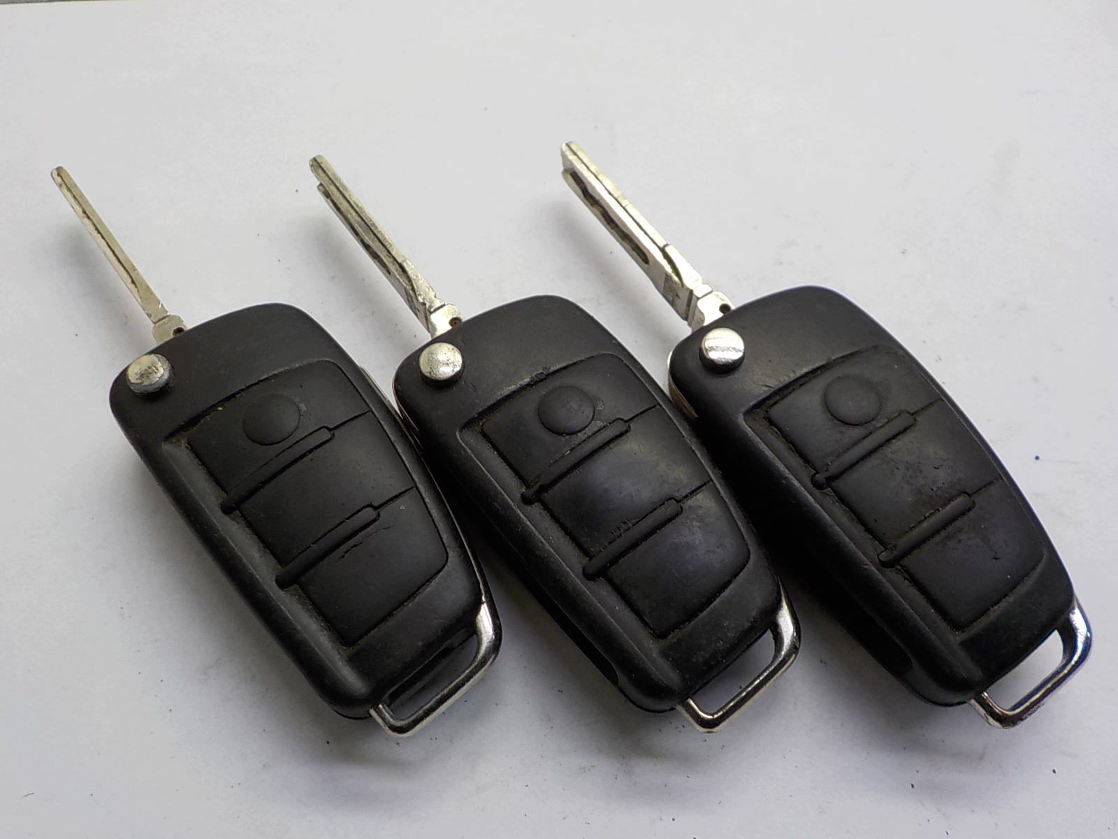 AUDI A3 II 8P key PILOT 434 MHZ