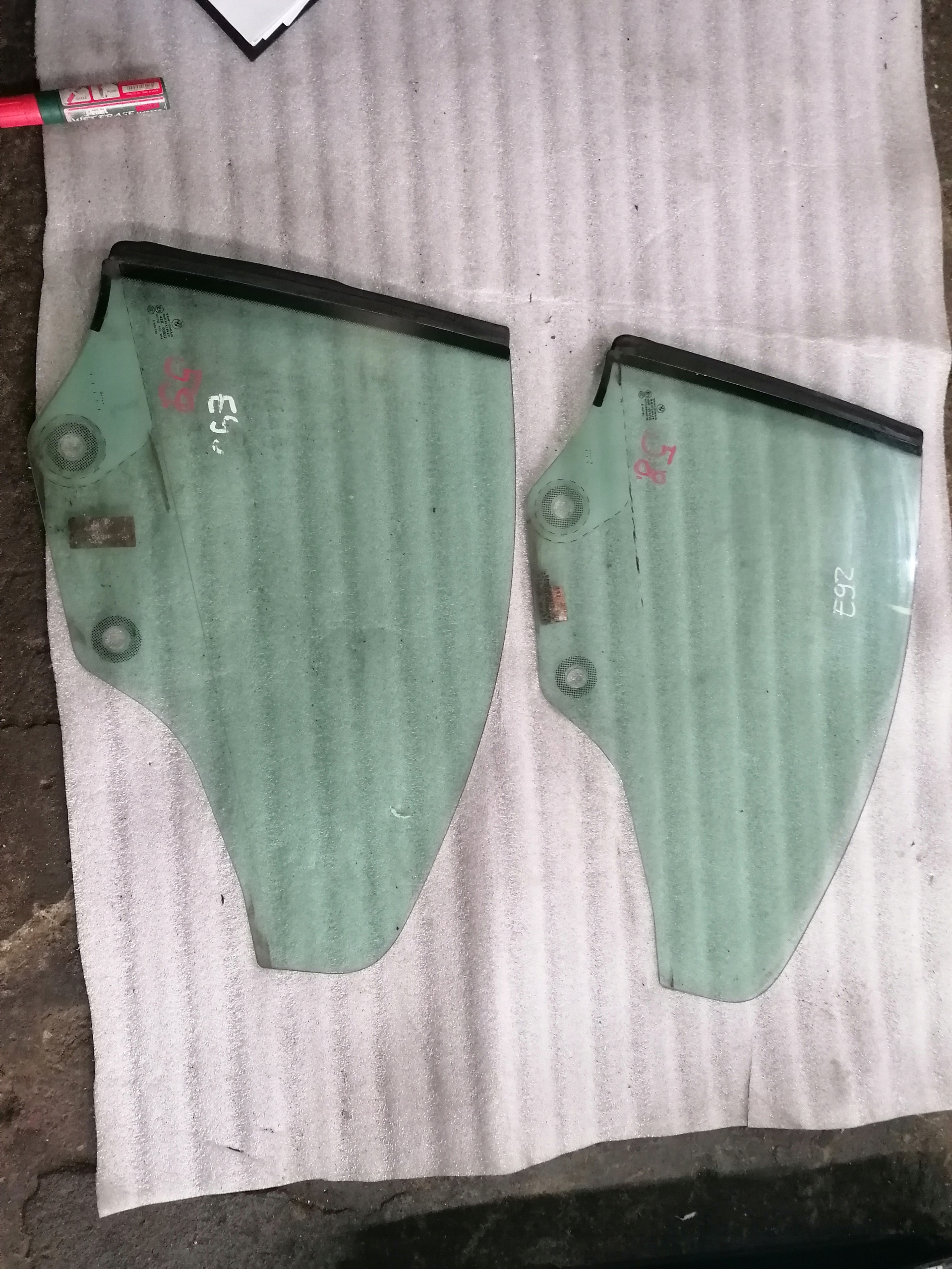 58 SZYBA BOCZNA BMW E92 Installation side No information