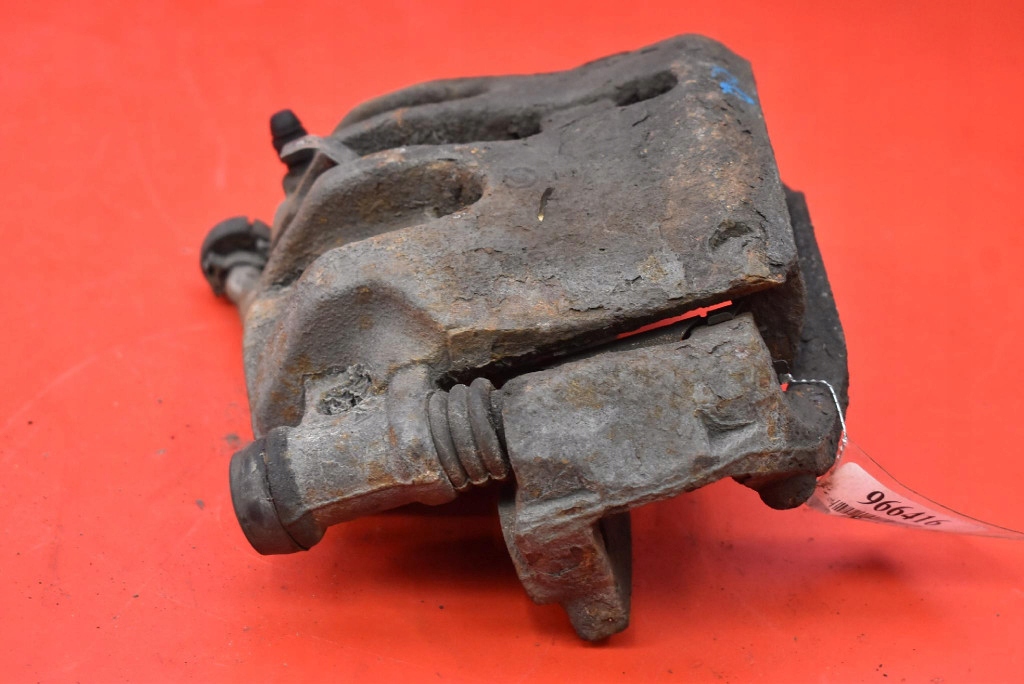 caliper brake right front IVECO DAILY 6 VI 3.0 HPI 146 KM 14