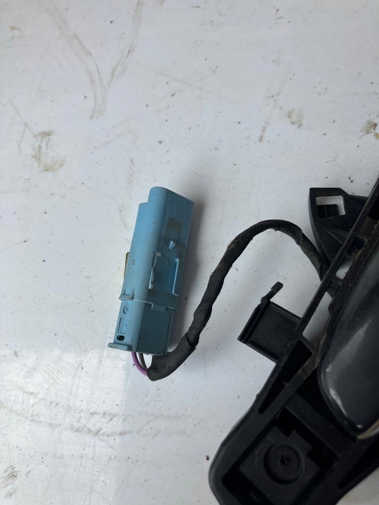handle right front C4 PICASSO II CHROM KEYLESS