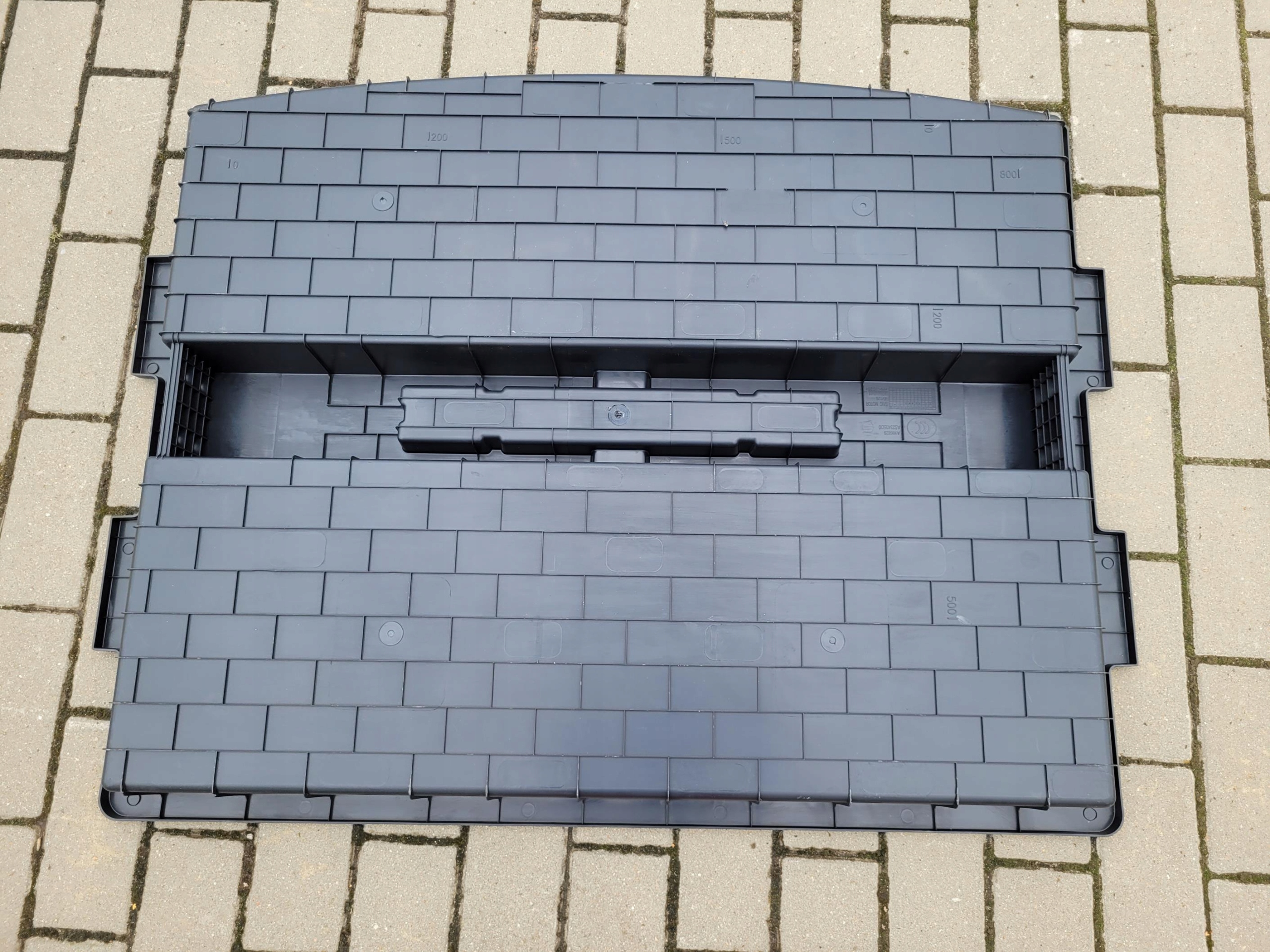 floor boot passenger compartment WKLAD 10628561 MG HS and