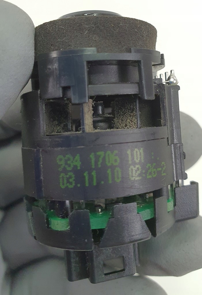 E512f82841d7bcab749608421ead