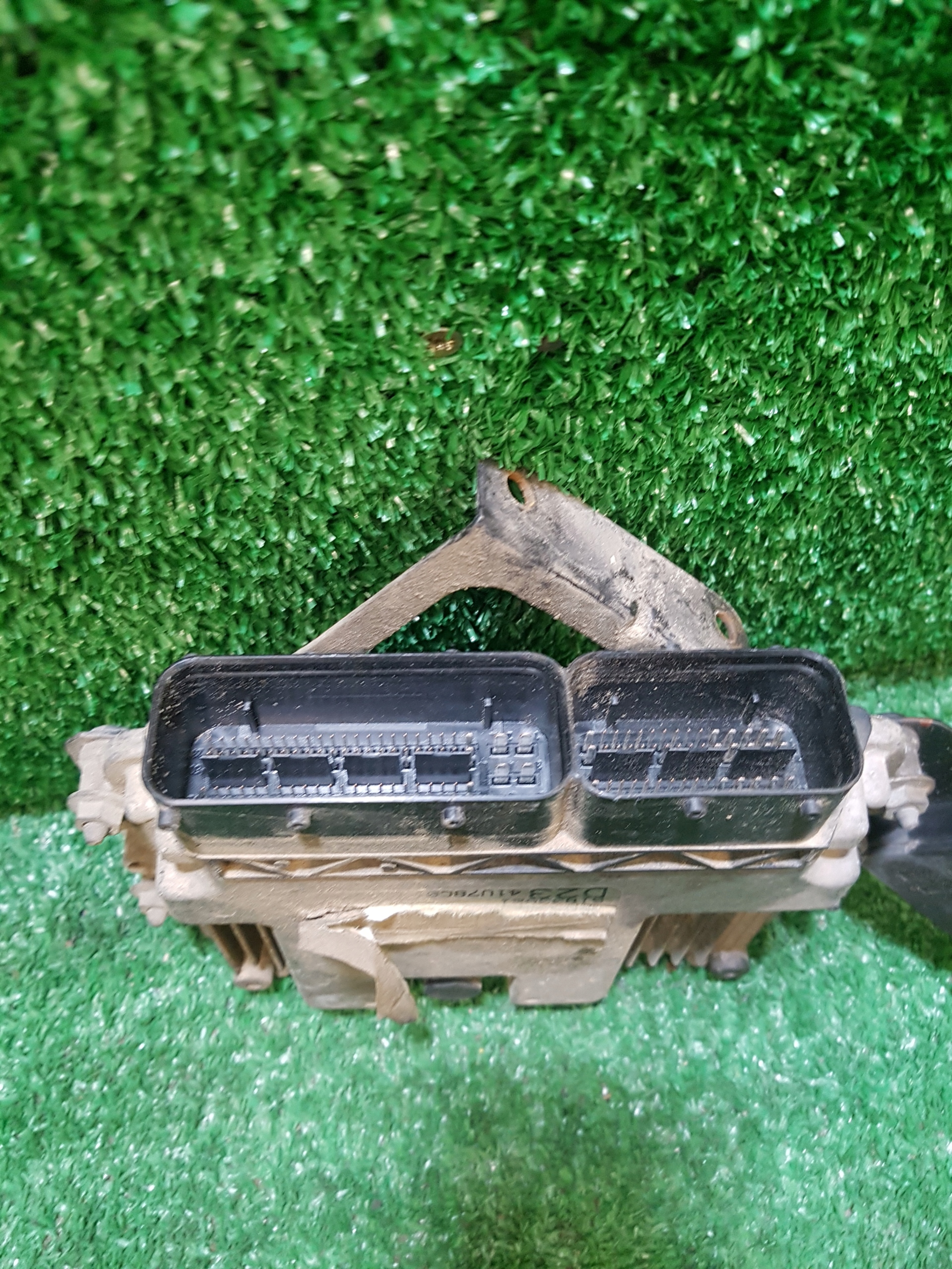 computer of the engine control unit ECU CITROEN JUMPER 2 51833621 2.3 JTD